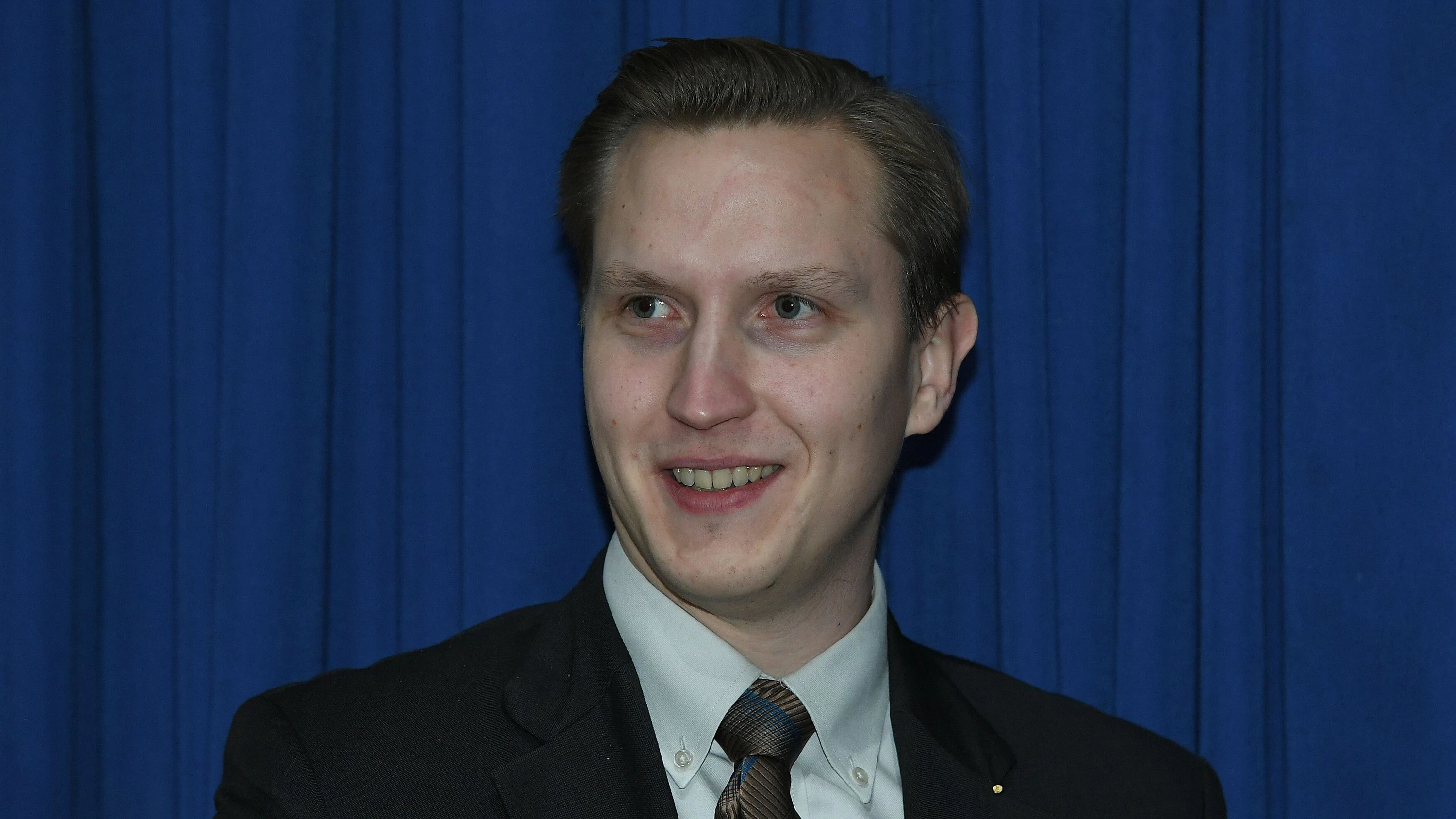 „Generation Deutschland“: Ermittlungen gegen Kevin Dorow nach Hitlerjugend-Spruch „Generation Deutschland“: Ermittlungen gegen Kevin Dorow nach Hitlerjugend-Spruch