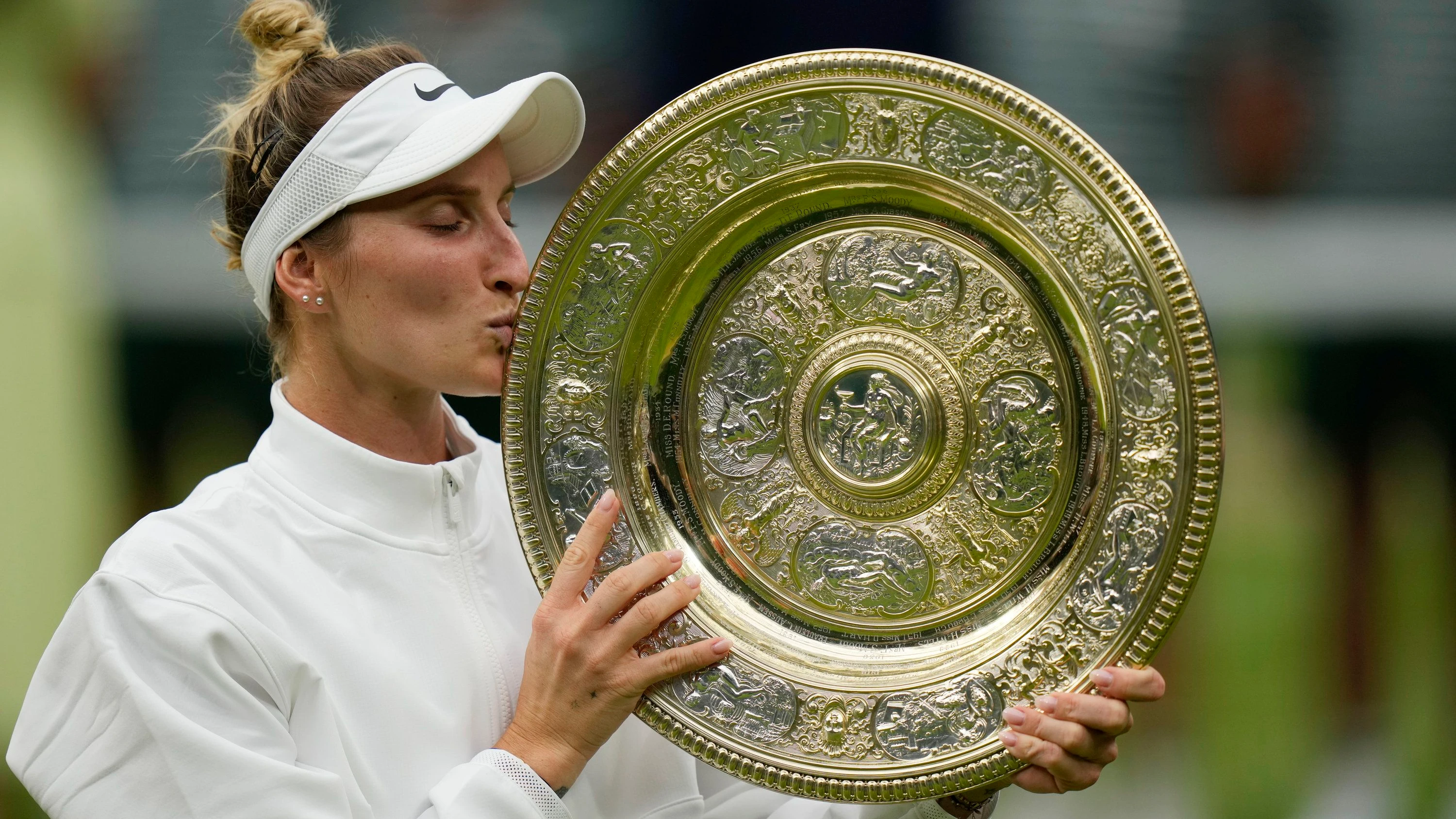 Tennisspielerin Vondrousova: „Ich fühle mich in meinem eigenen Zuhause nicht mehr sicher“