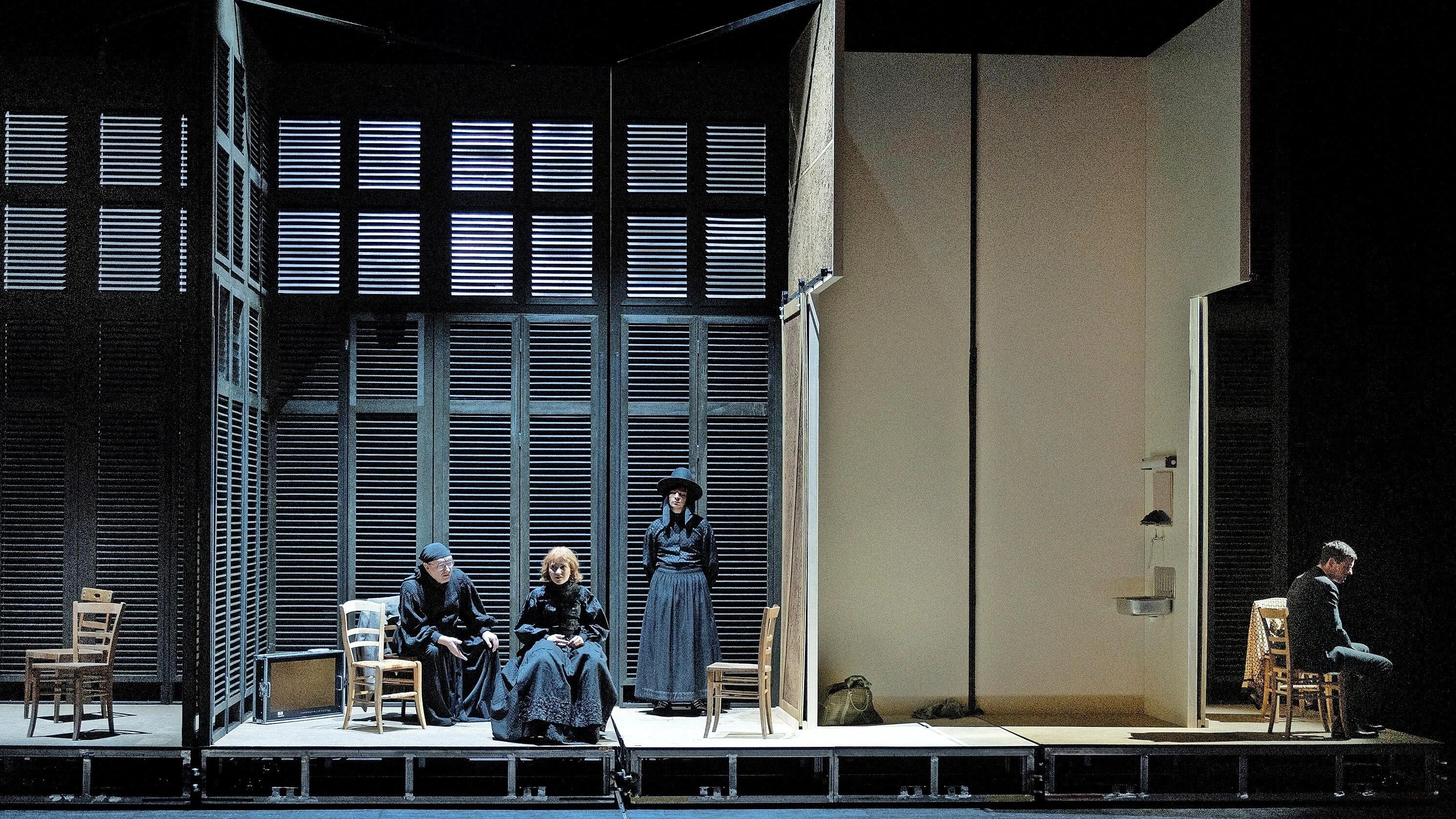 Der Bochumer Skandal: Wo trifft man die Faschisten? Doch nicht etwa im Theater?