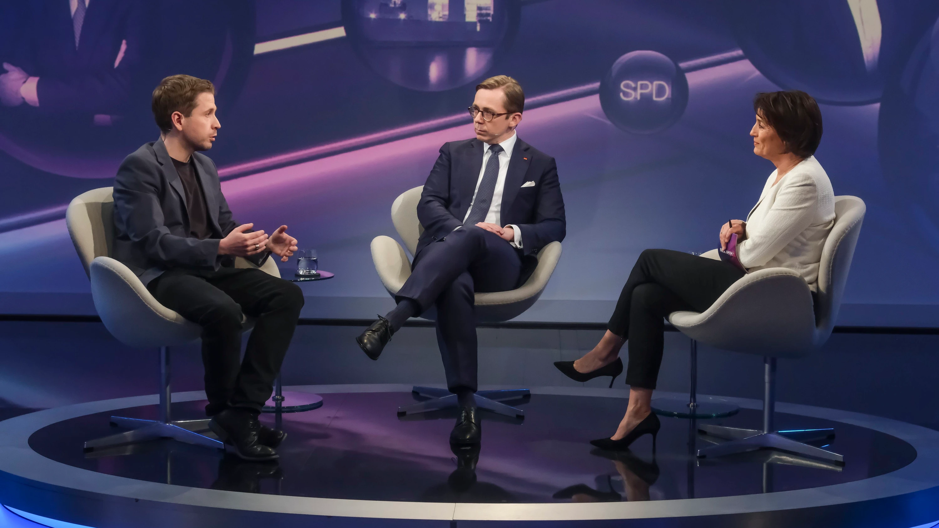 TV-Kritik „Maischberger“: Ist die Brandmauer undemokratisch?