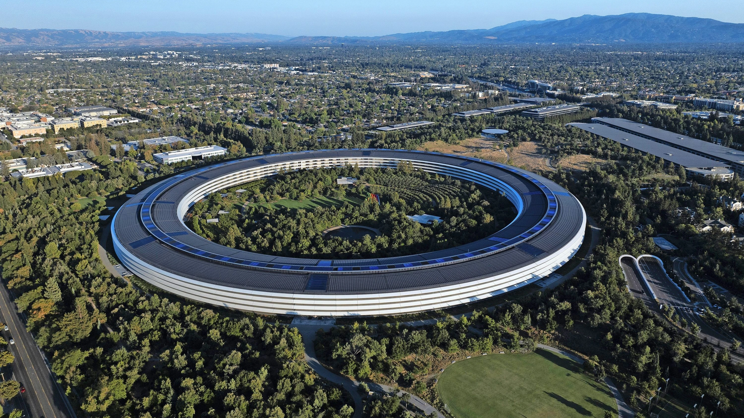 Geldanlage: Zehn KI-Aktien für Angsthasen