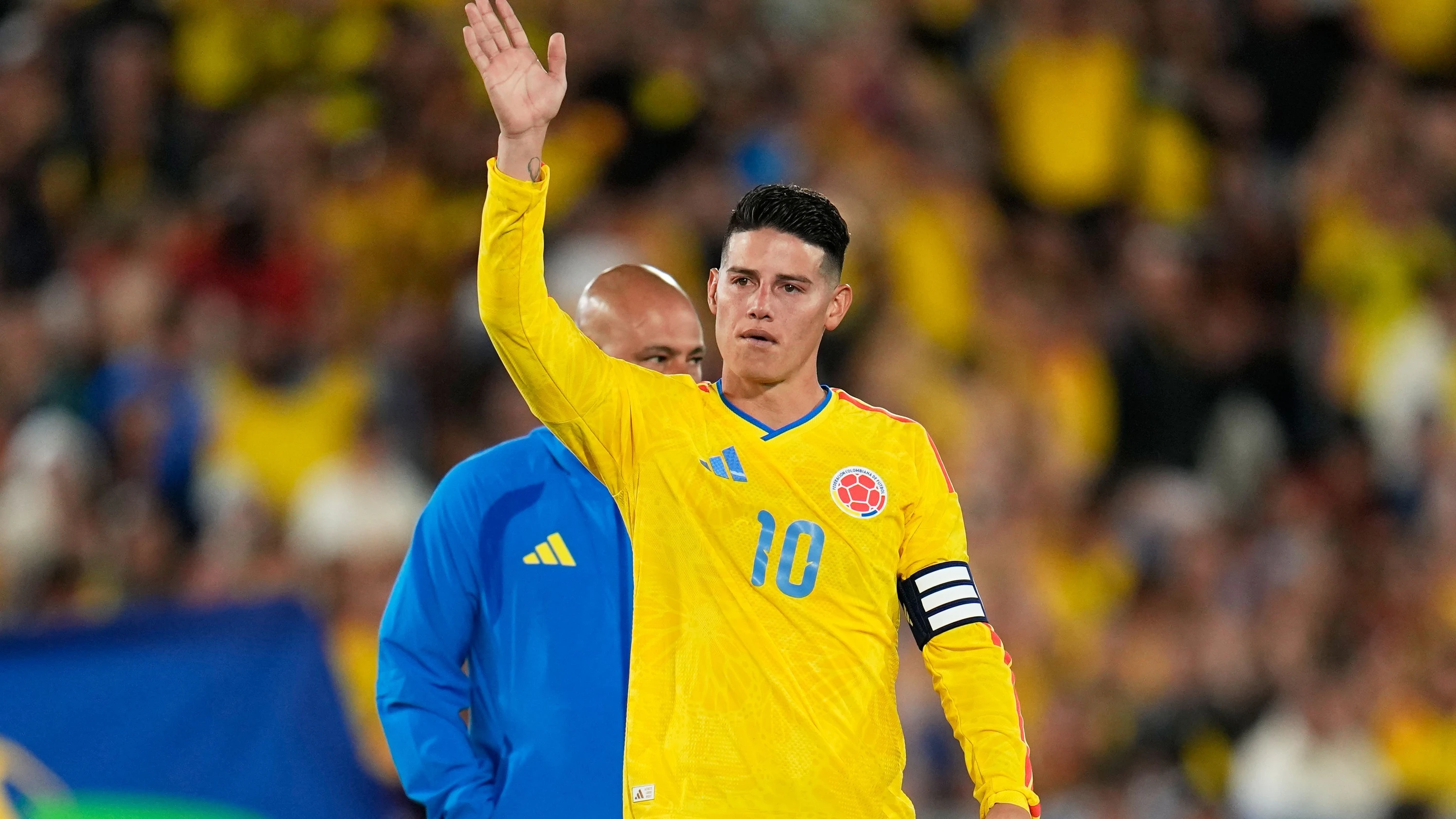 Fußball-Transferticker: James Rodríguez beendet Karriere in Kolumbiens Nationalmannschaft