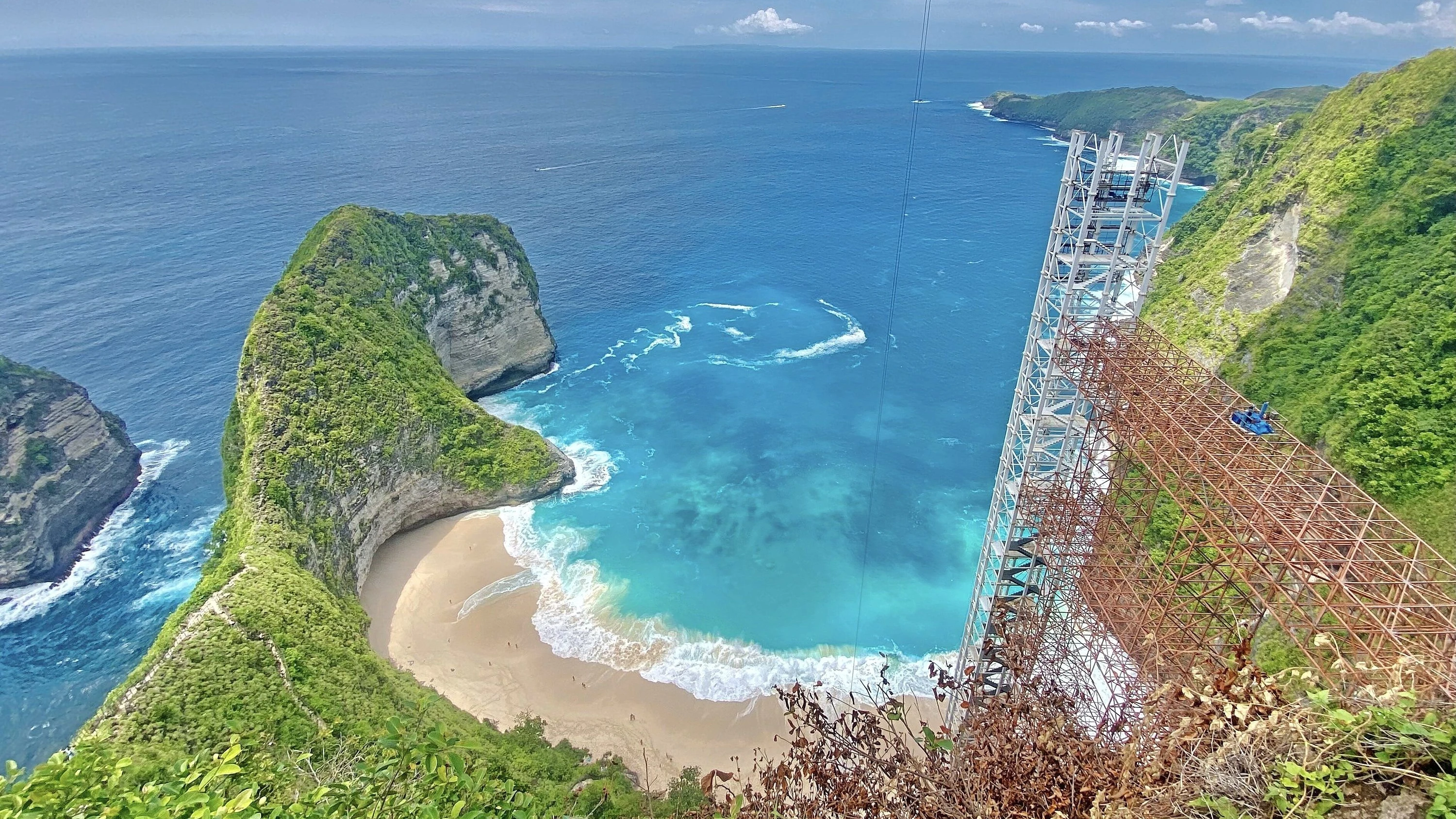 Beliebt bei Touristen: Was wird aus dem T-Rex-Felsen? Beliebt bei Touristen: Was wird aus dem T-Rex-Felsen?