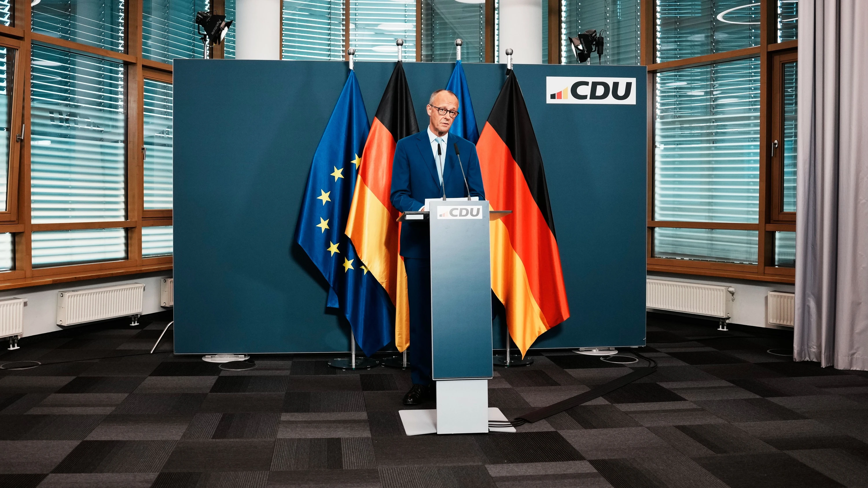 „Deutschland ist reformfähig“: Friedrich Merz am Wahlabend im Konrad-Adenauer-Haus. - AP