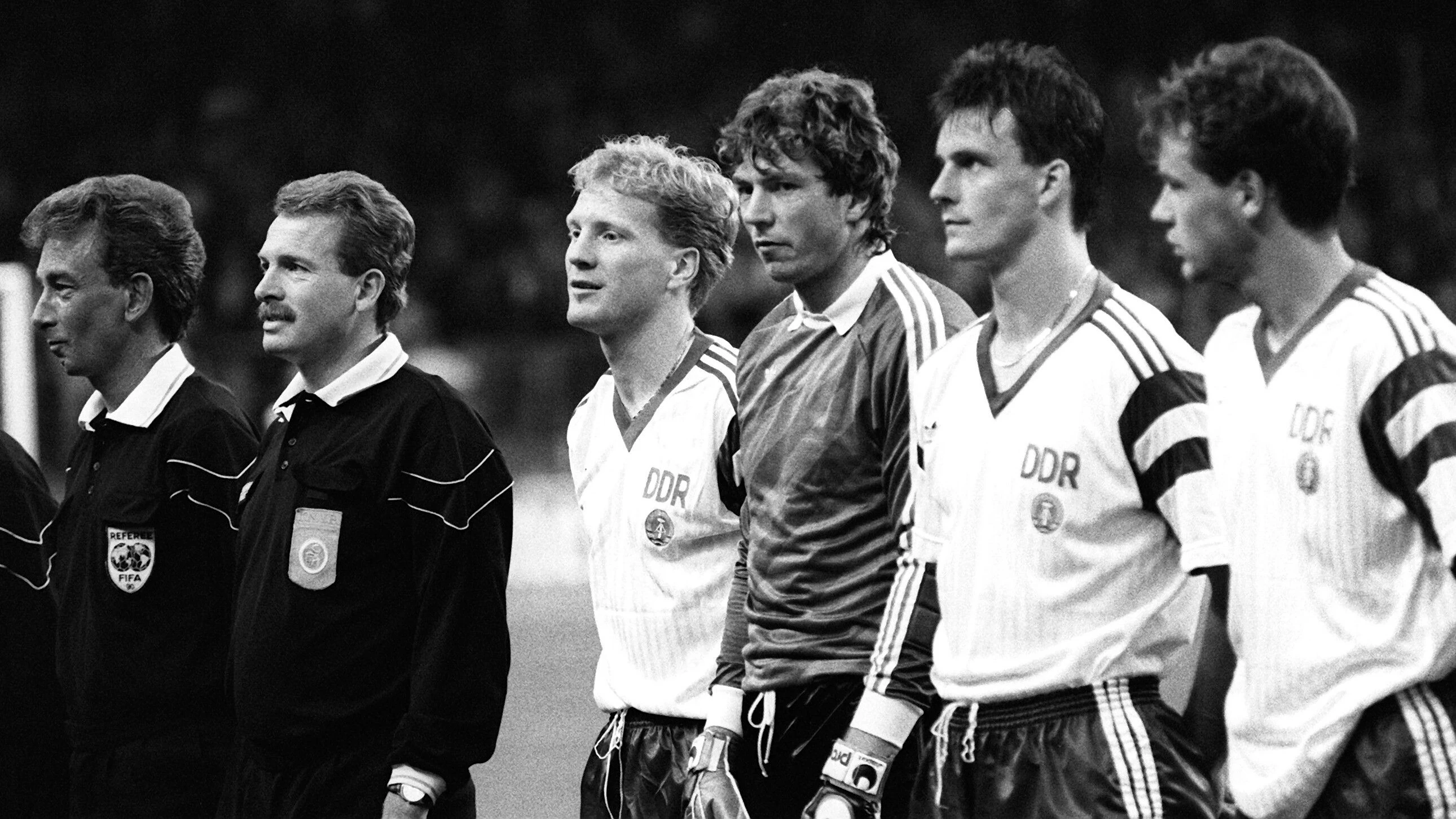 Fußball im Osten: Spielfelder der Arroganz