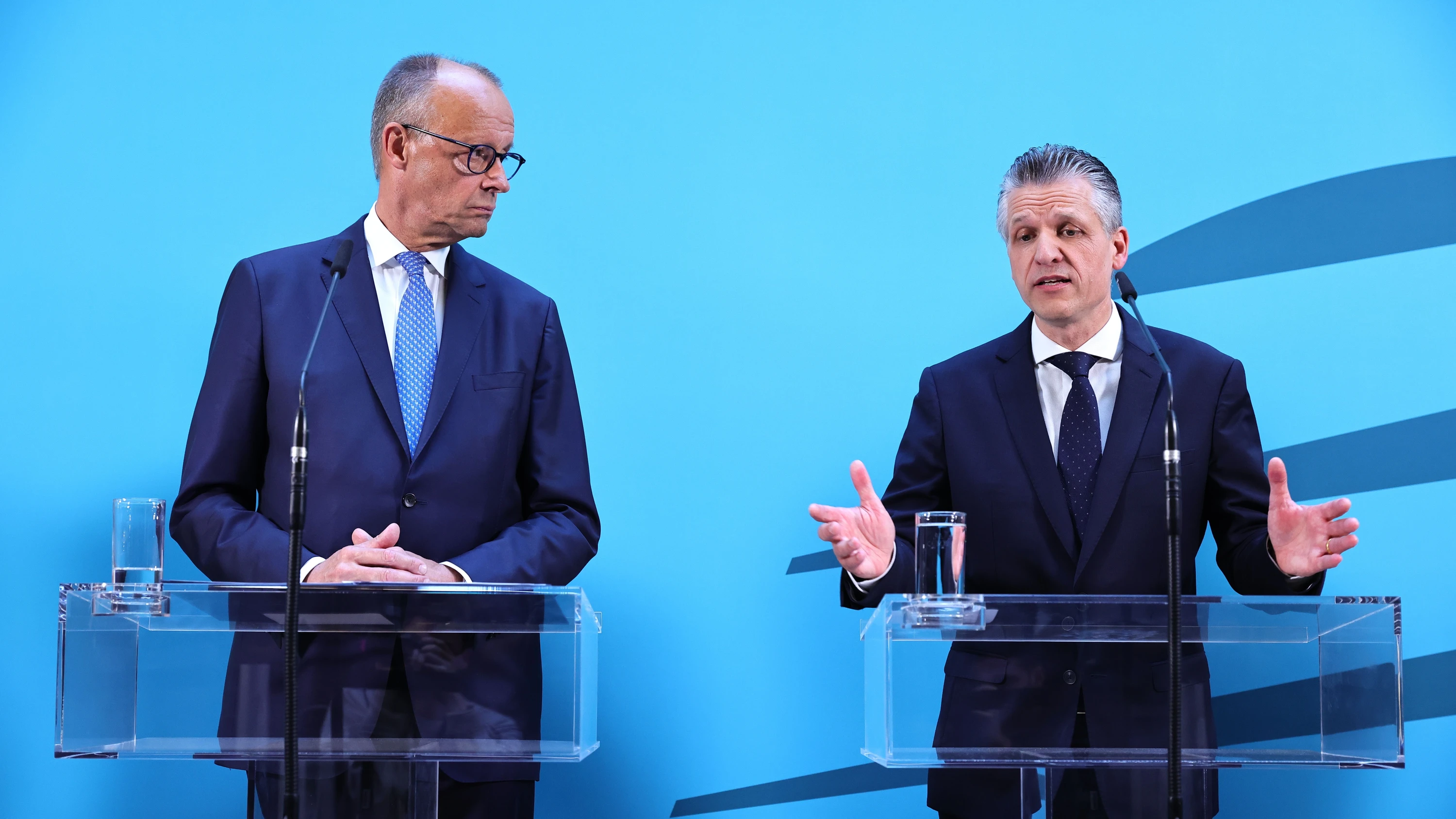 Deutschland-Liveblog: Merz lobt „faire“ Aussprache mit der CDU/CSU-Fraktion Deutschland-Liveblog: Merz lobt „faire“ Aussprache mit der CDU/CSU-Fraktion