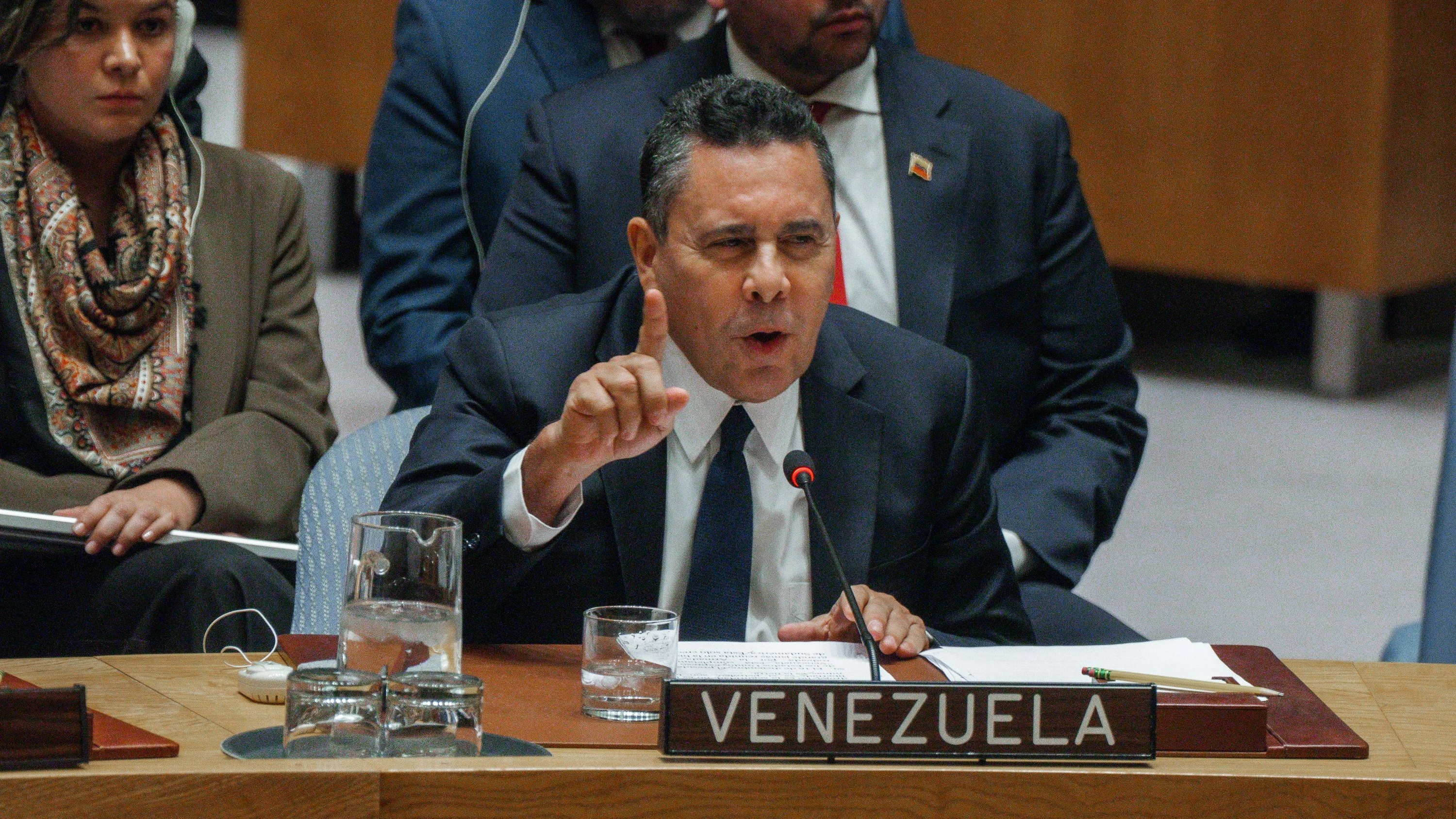 Streit im UN-Sicherheitsrat: Russland: USA verhalten sich vor Venezuela wie „Cowboy“ Streit im UN-Sicherheitsrat: Russland: USA verhalten sich vor Venezuela wie „Cowboy“