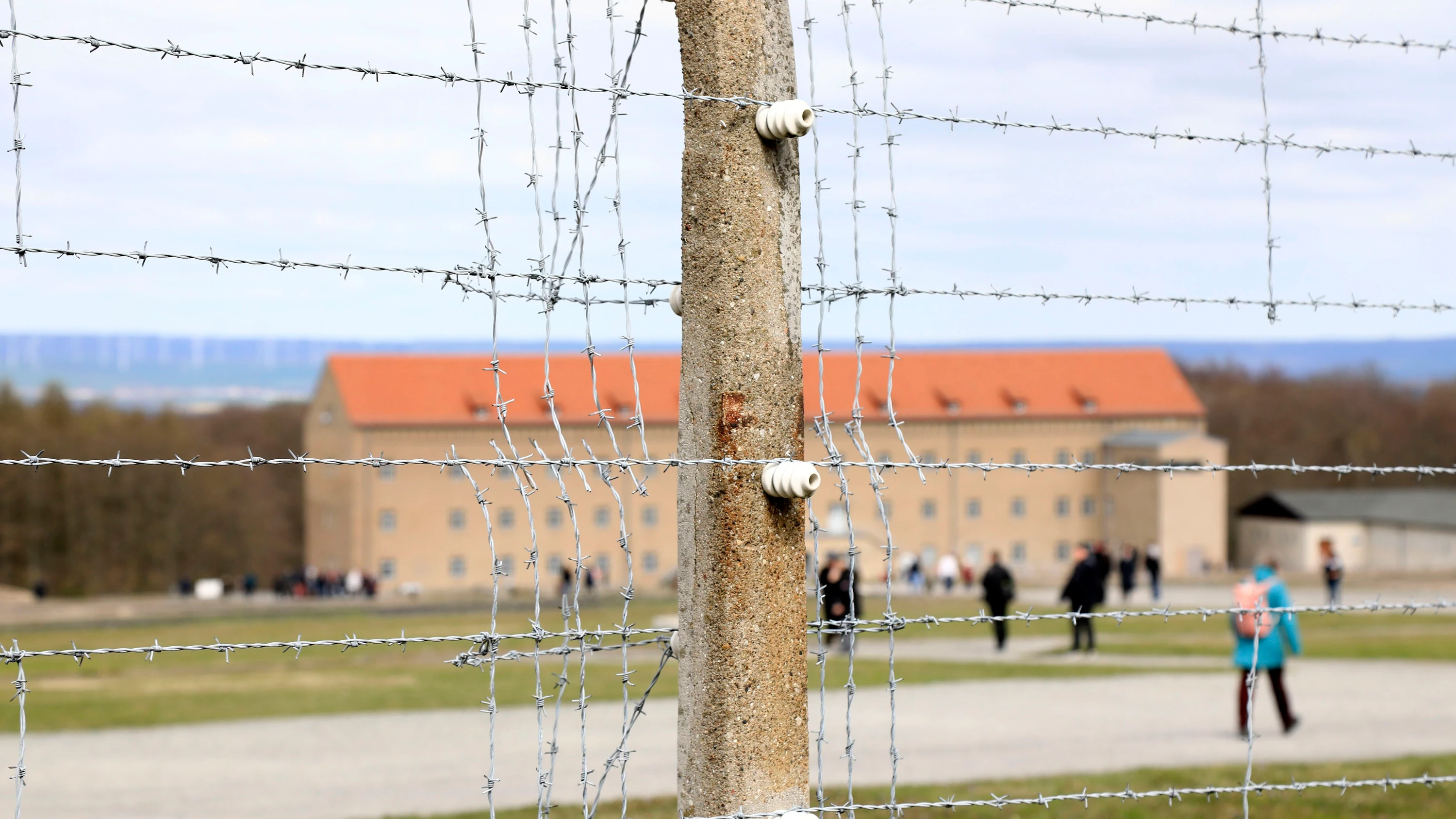 Demonstration geplant: Sie wollen mit Palästinensertuch in Buchenwald provozieren