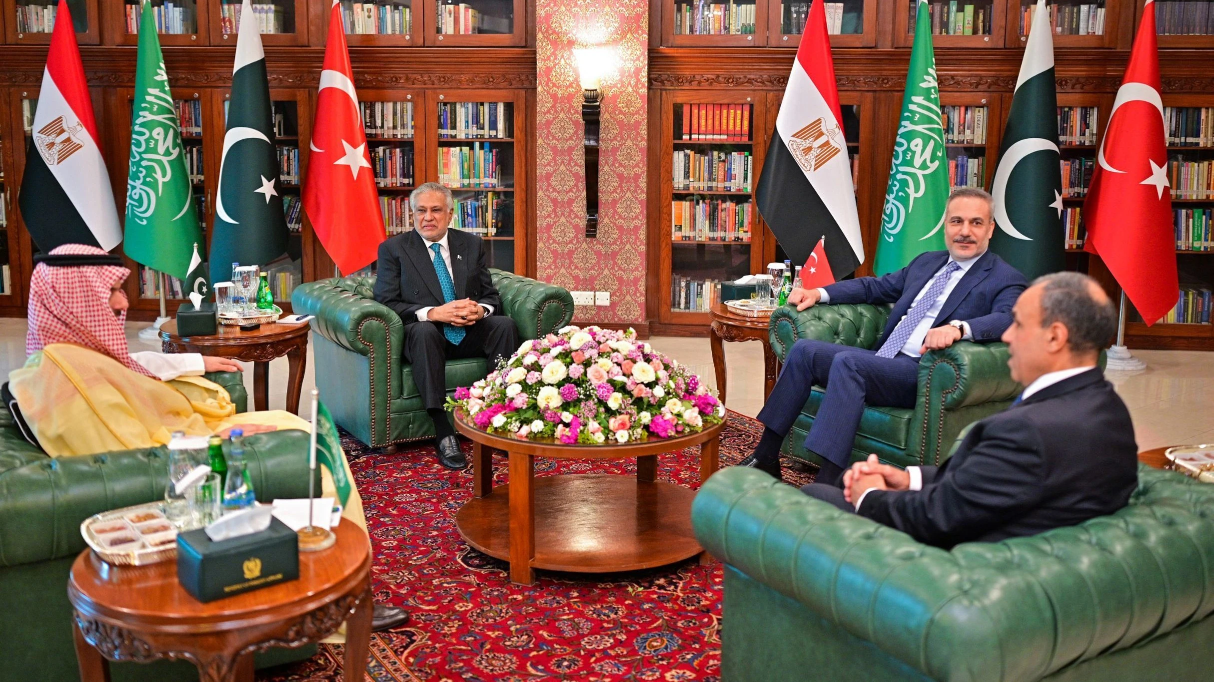 Mögliche Friedensgespräche: Warum Pakistan im Irankrieg vermittelt