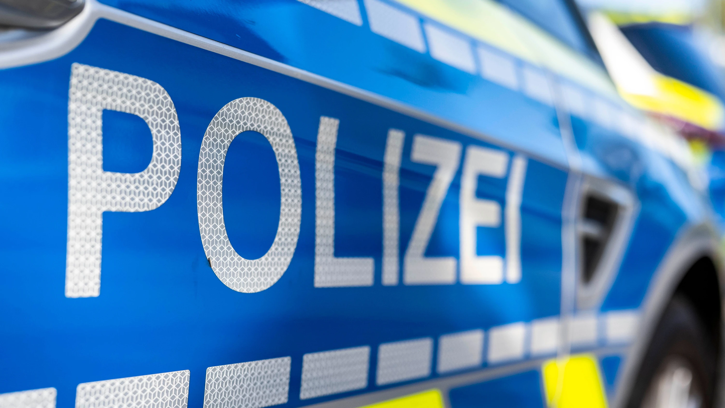 Polizei ermittelt: CDU-Büro in Offenbach mit Steinen beworfen