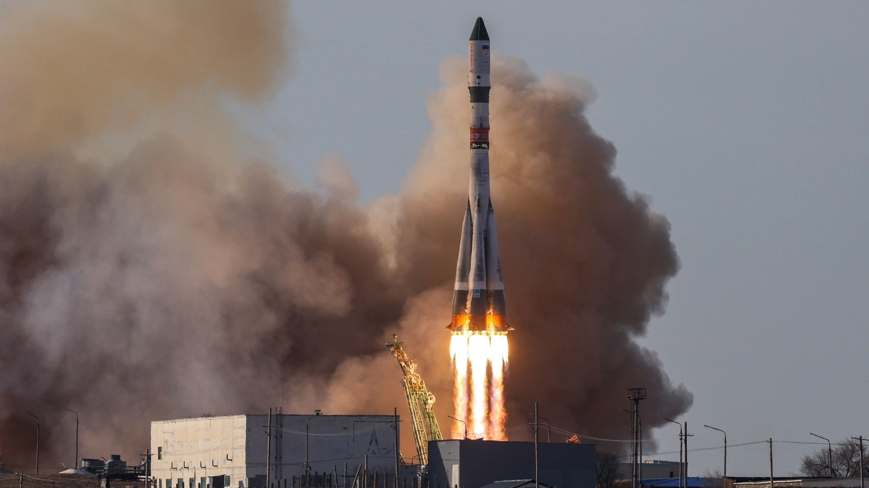 Liveblog Ukrainekrieg: Kiew: Haben Raumfahrtfabrik in Russland angegriffen