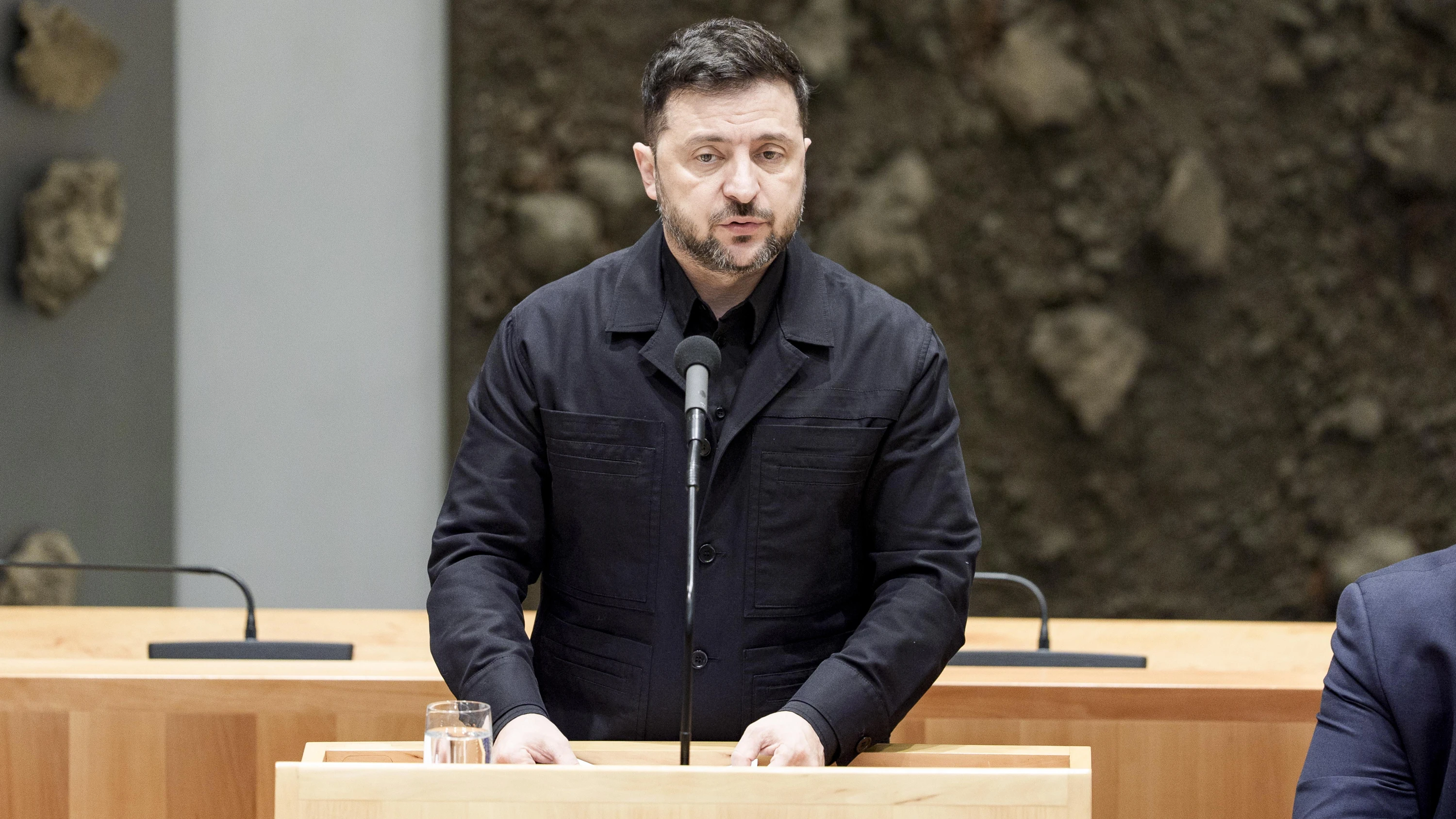 Krieg in der Ukraine: Selenskyj nimmt persönlich am EU-Gipfel am Donnerstag teil Krieg in der Ukraine: Selenskyj nimmt persönlich am EU-Gipfel am Donnerstag teil