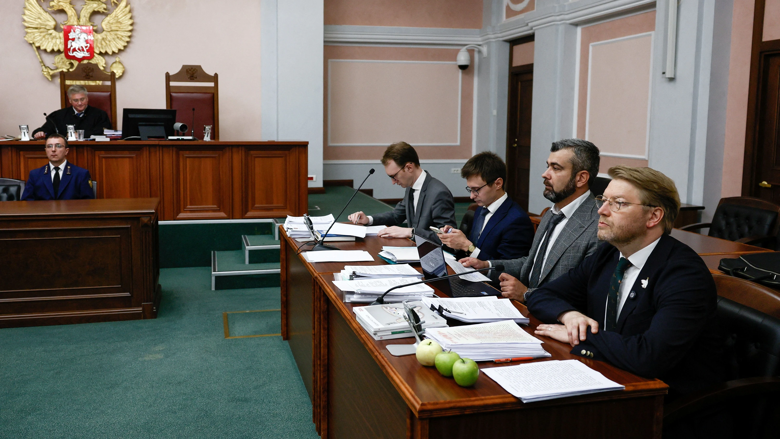 Vor Dumawahl in Russland: Ein Apfel als Symbol des Widerstands