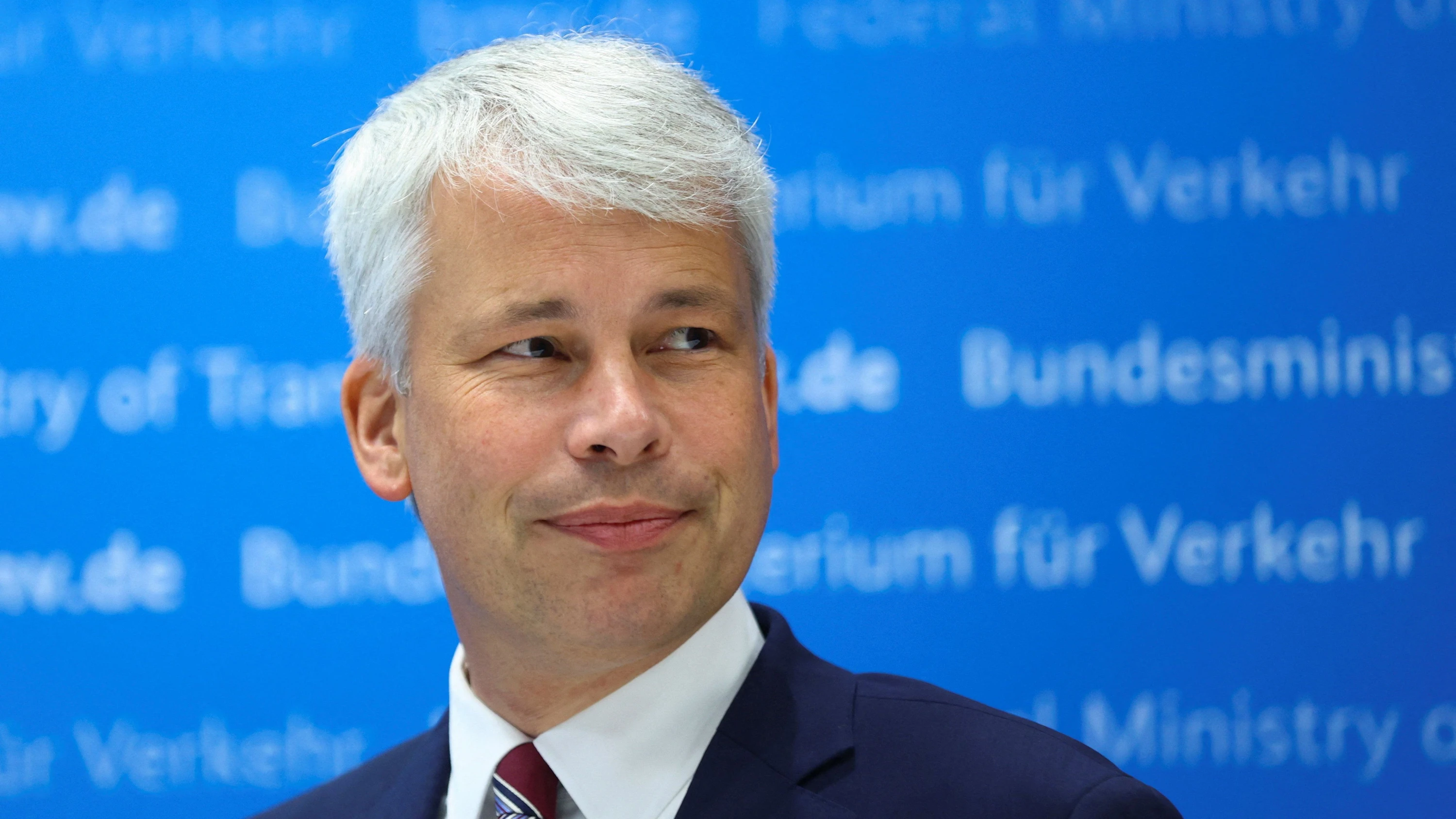 Erreichung der Ziele: Bilger nimmt Boni für Bahn-Manager ins Visier