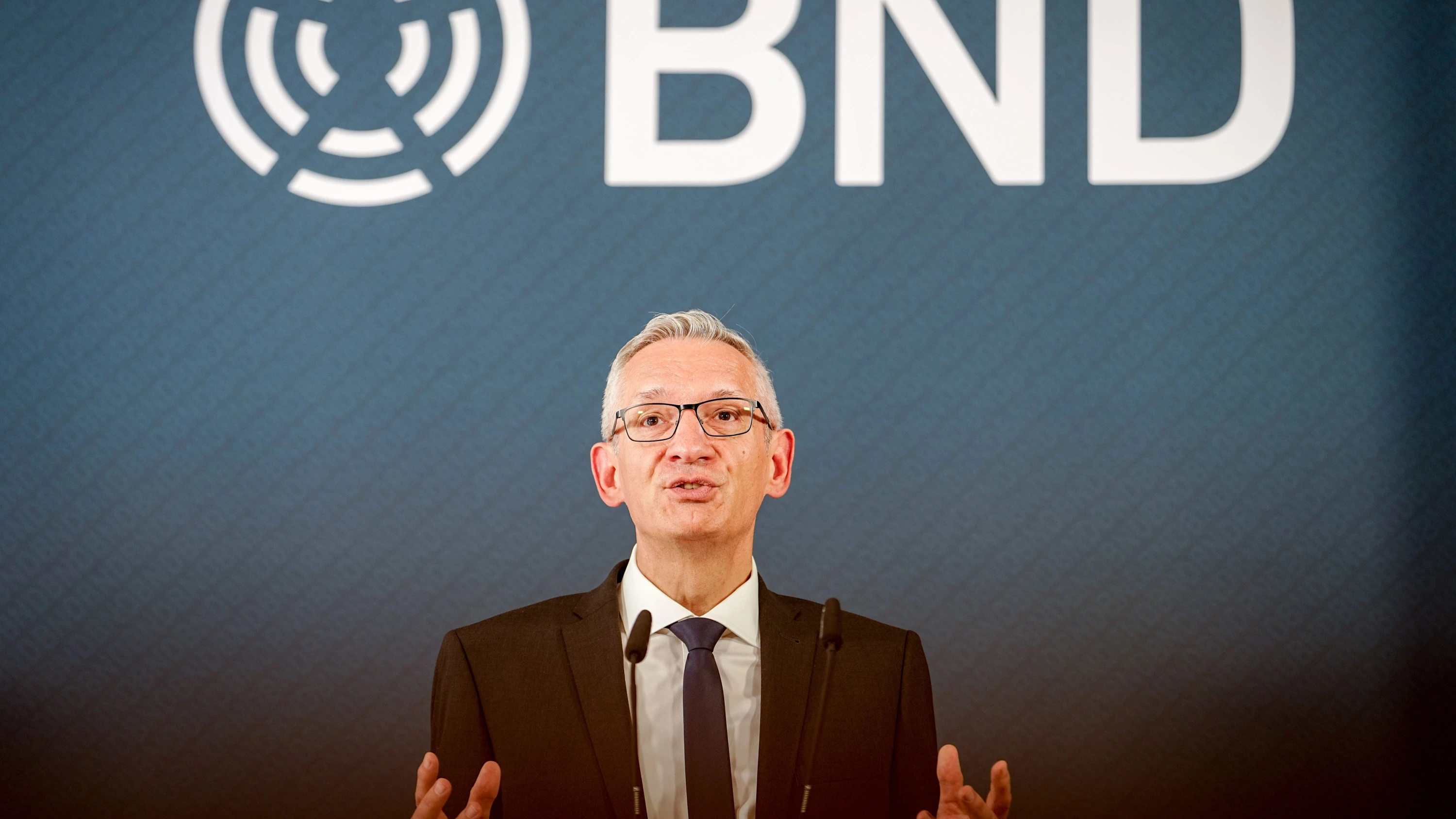 Deutschland-Liveblog: BND-Chef Jäger sieht Gefahr eines „gewaltsamen Konflikts mit Russland“