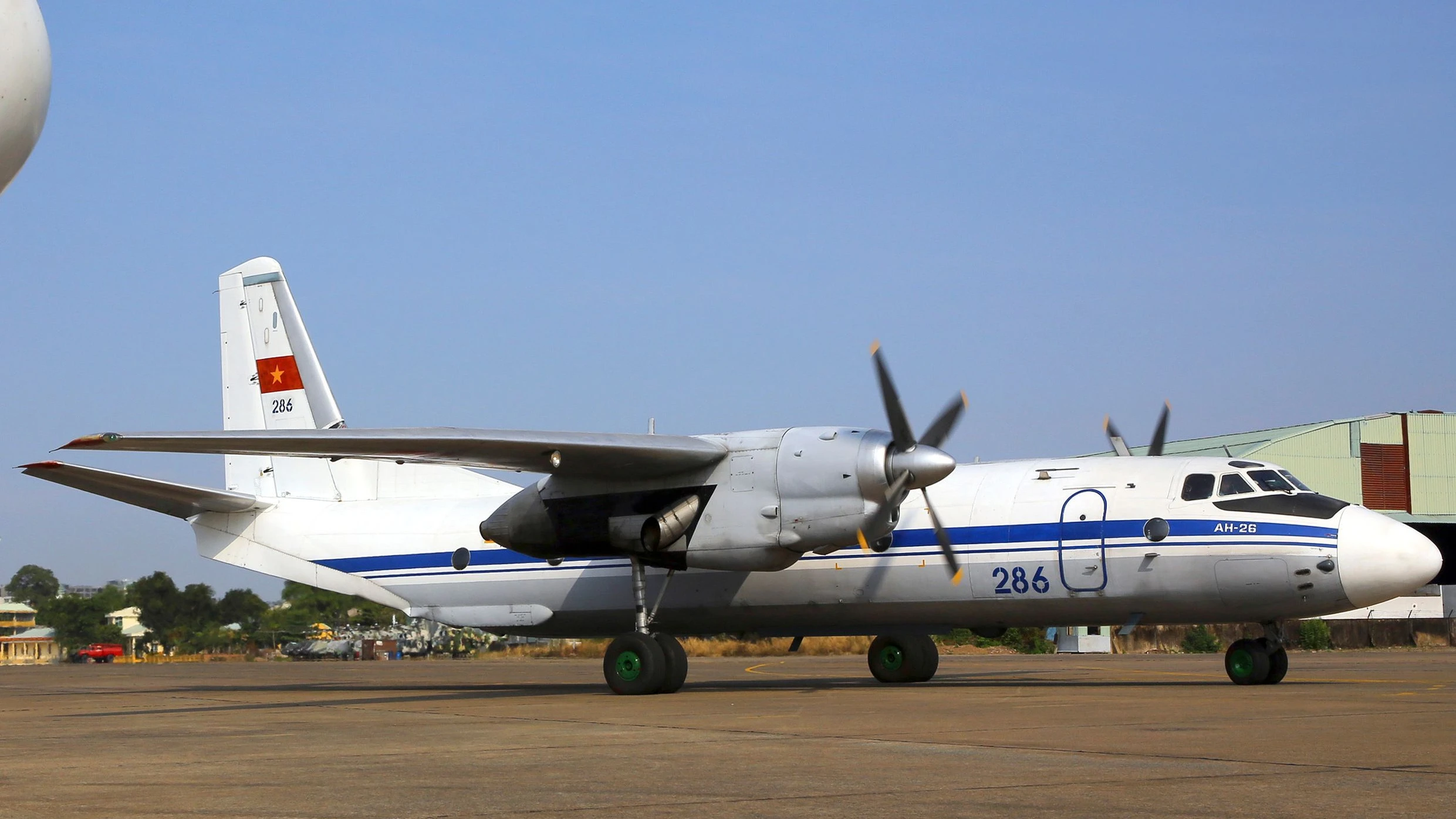 Liveblog Ukrainekrieg: Russisches Militärflugzeug stürzt auf der Krim ab – 29 Tote