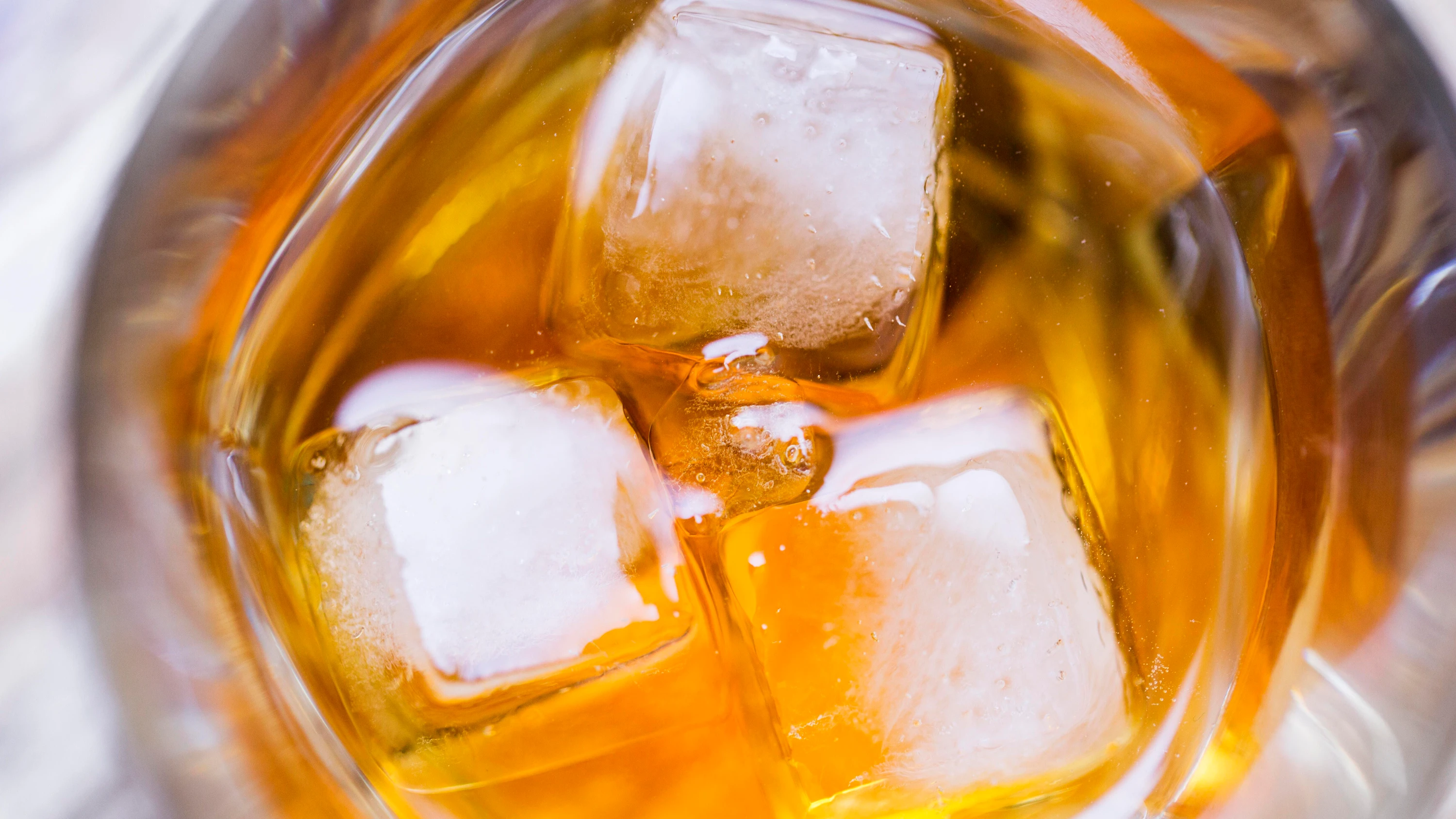 Ärger im Schwarzwald: Wo ist der Whiskey, Herr Bürgermeister? Ärger im Schwarzwald: Wo ist der Whiskey, Herr Bürgermeister?