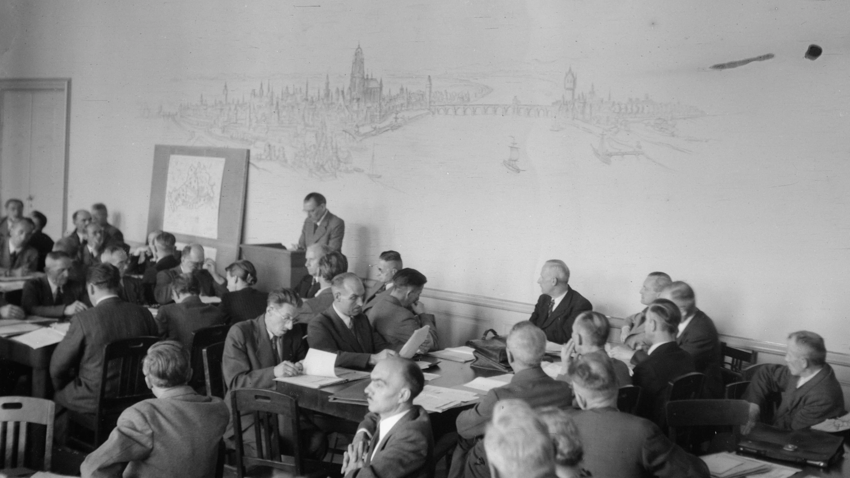 Erste Kommunalwahl 1946: Wer nicht wählt, solle sich später nicht beklagen