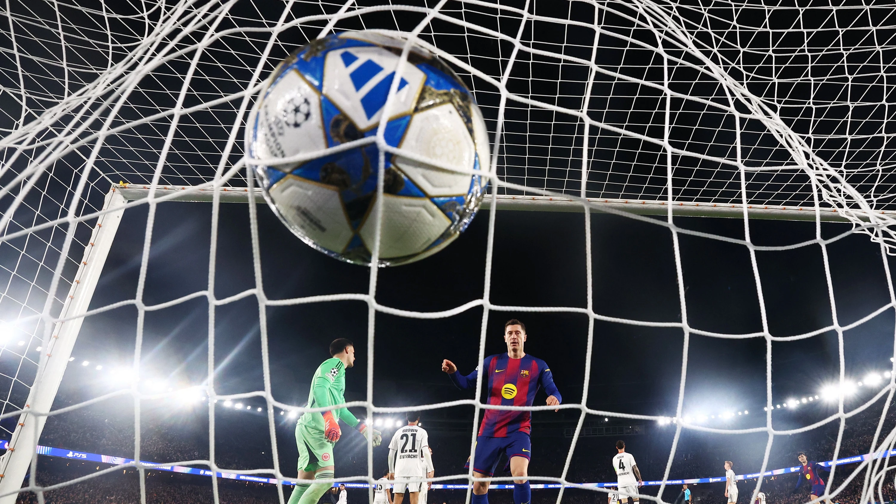 Streamen und Gaming: Champions League treibt Datenverkehr zu Rekorden