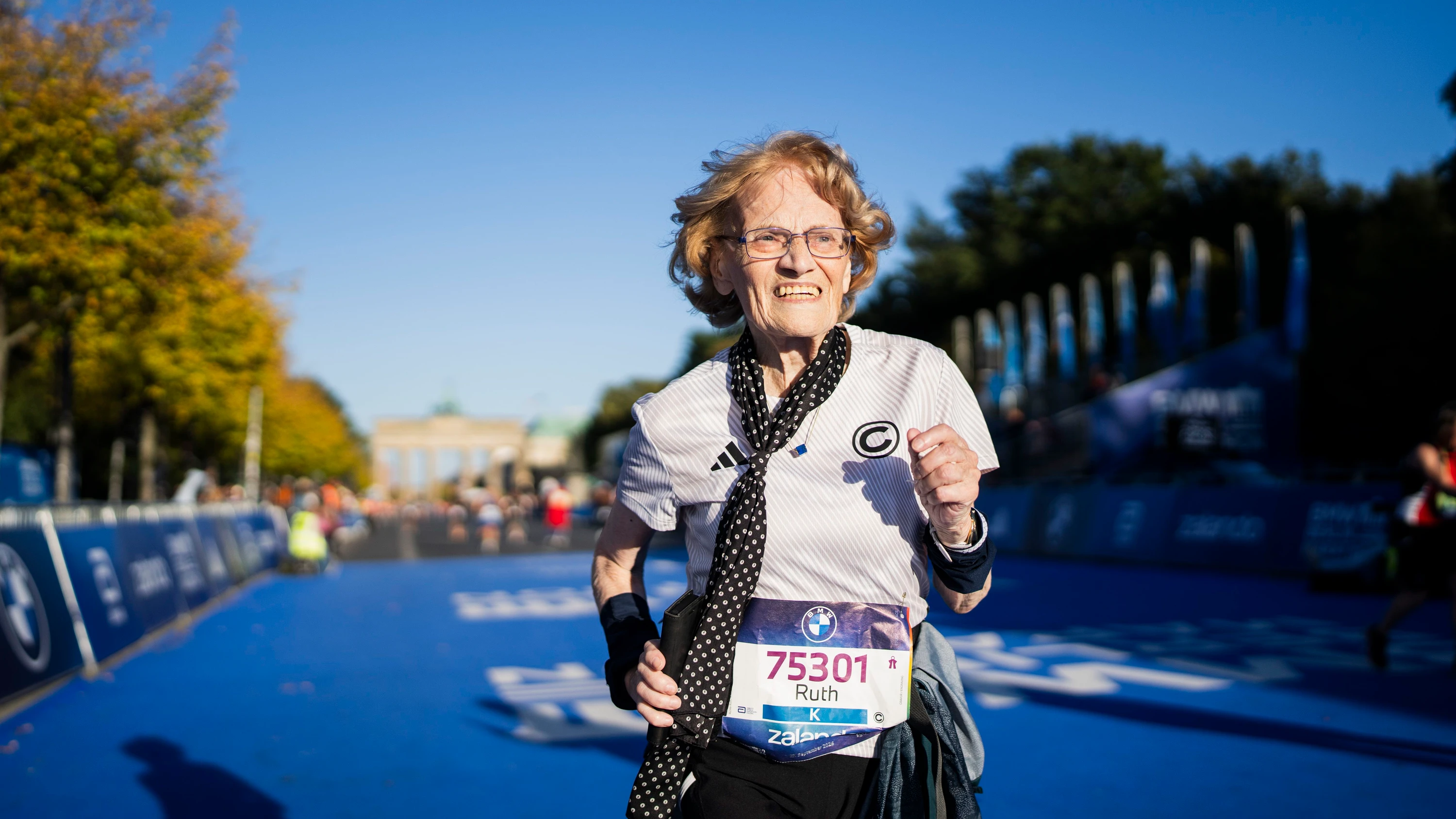 Mit 88 Jahren Marathon: „Nach dem Lauf habe ich zu Hause gesungen und getanzt“