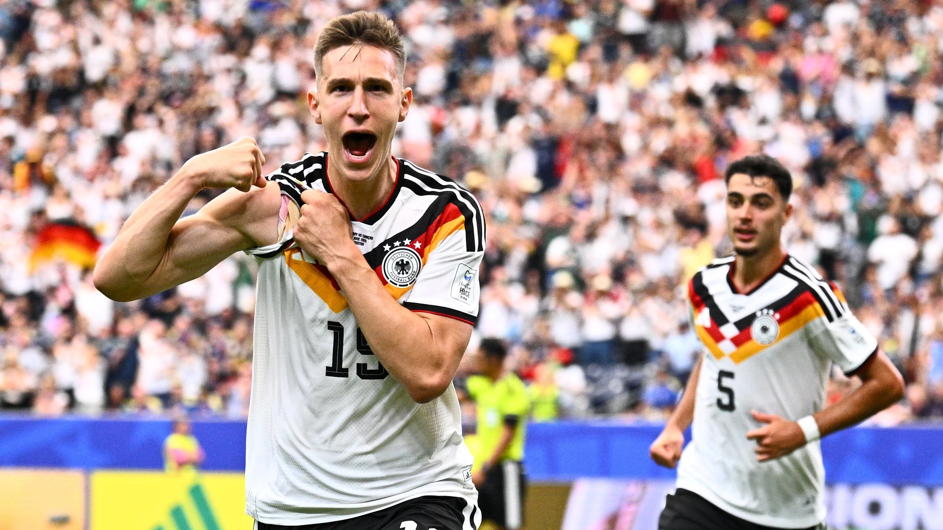 Fußball: Verse wie Tore Fußball: Verse wie Tore