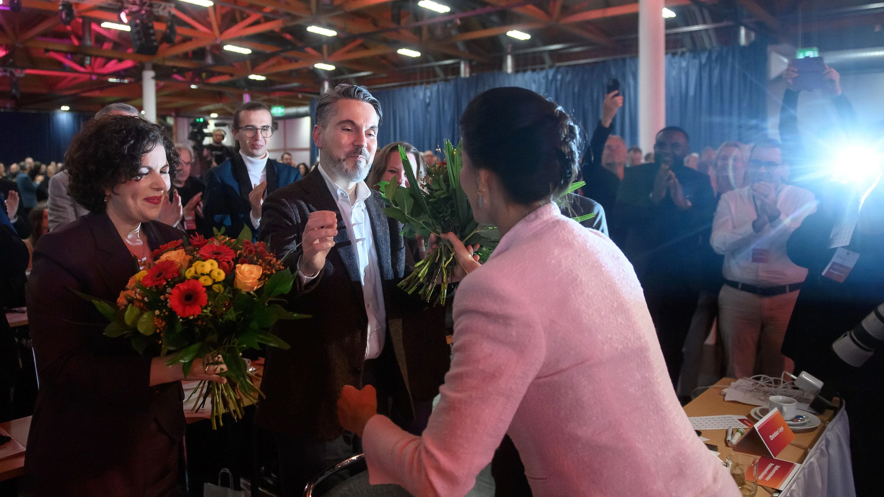 Liveblog Bundespolitik: BSW wählt neue Doppelspitze Liveblog Bundespolitik: BSW wählt neue Doppelspitze