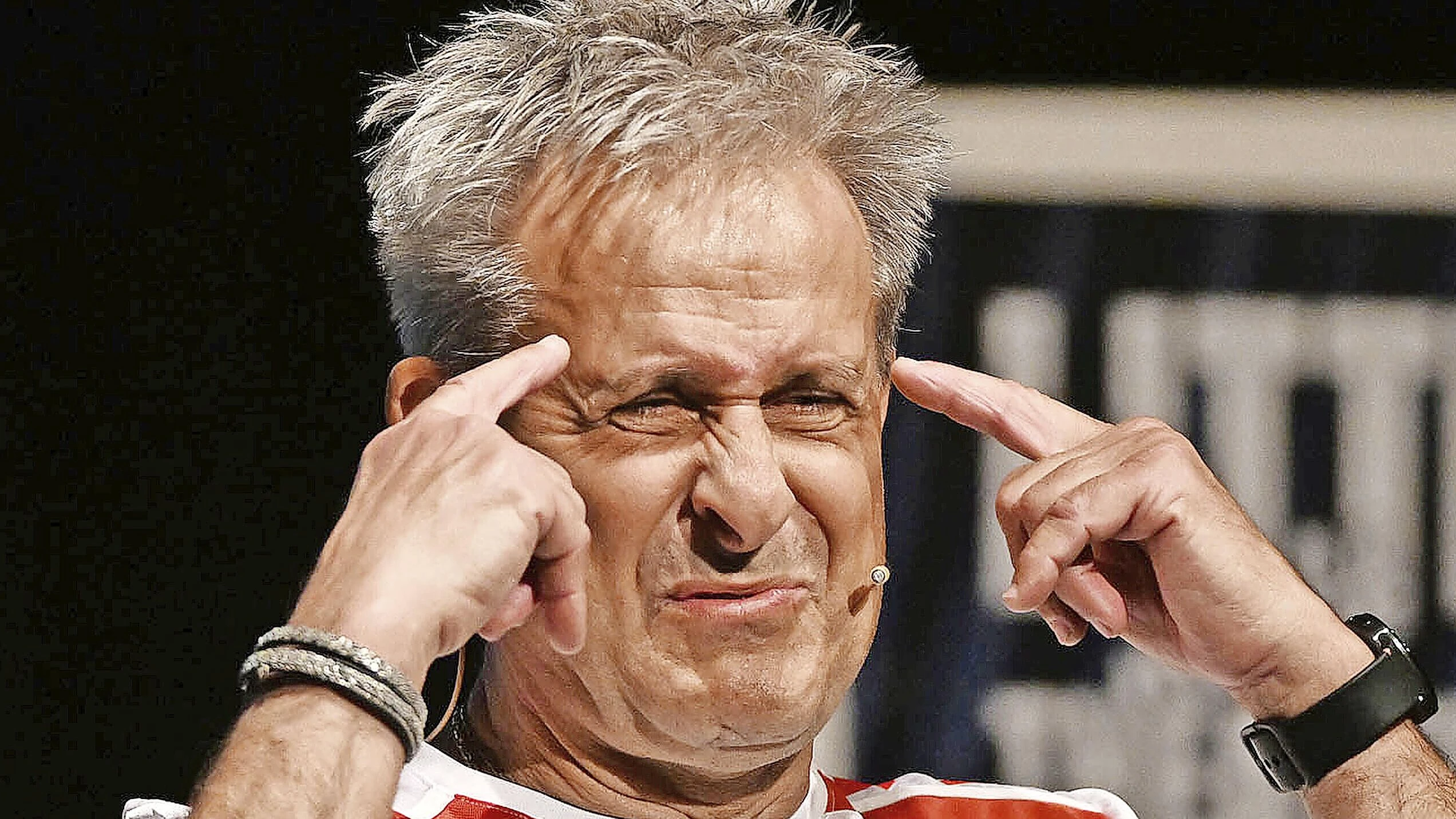 Litti macht Theater: Die Welt ist alles, was der Ball ist