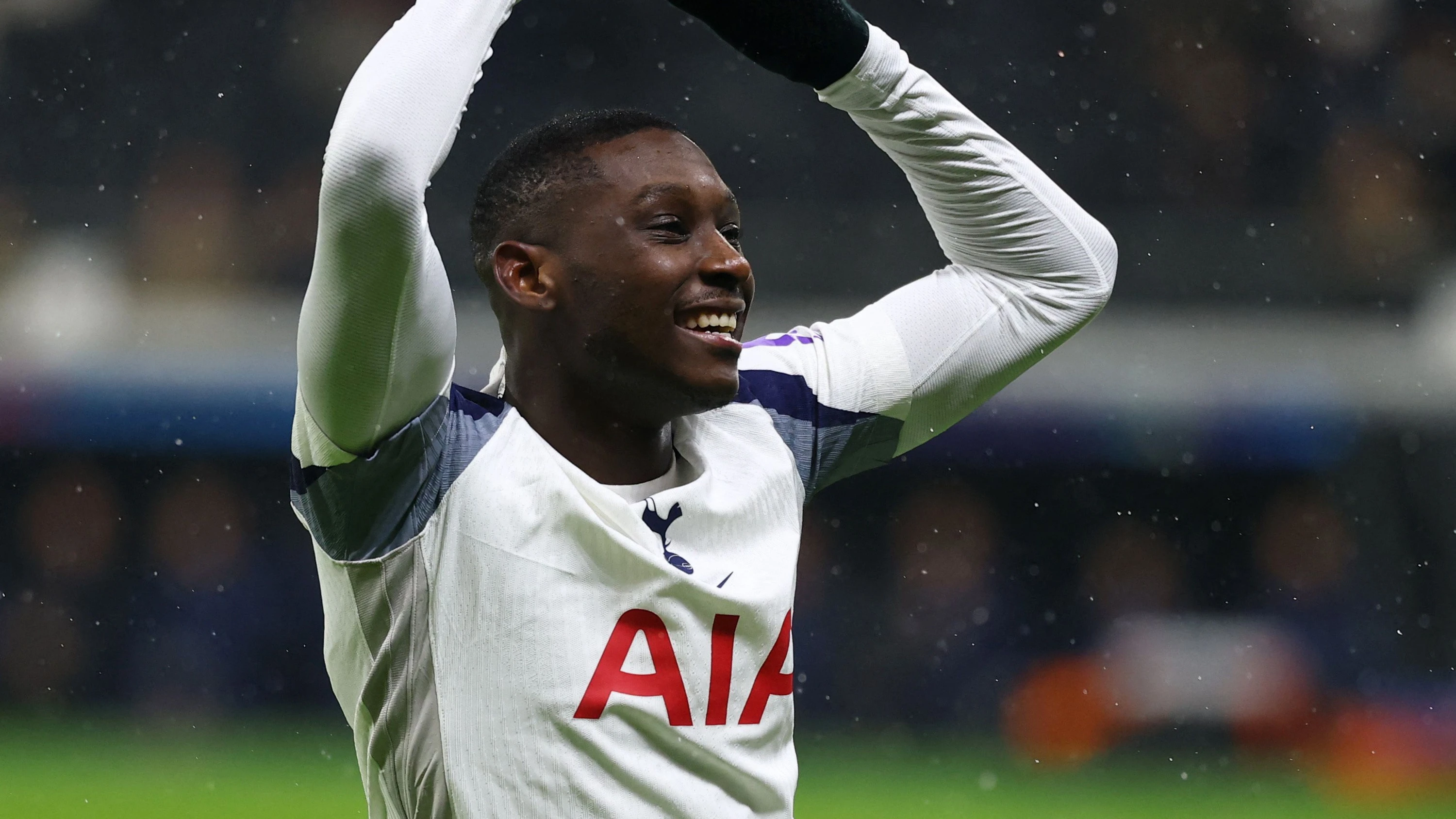 0:2 gegen Tottenham: Kolo Muani ärgert die Eintracht nochmal beim Abschied 0:2 gegen Tottenham: Kolo Muani ärgert die Eintracht nochmal beim Abschied