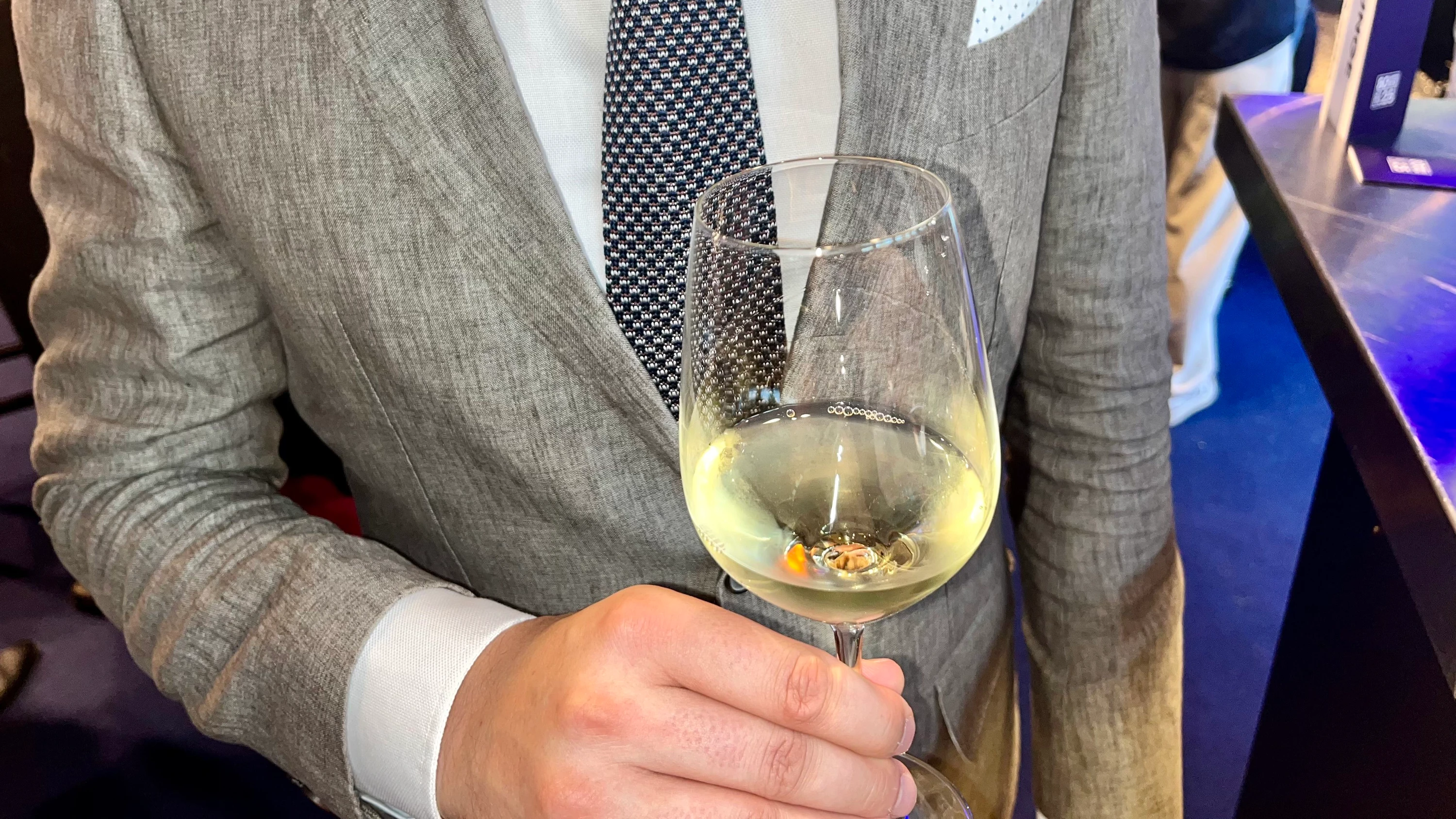 Bild: So isst Politik: Was beim Weintrinken so alles passieren kann