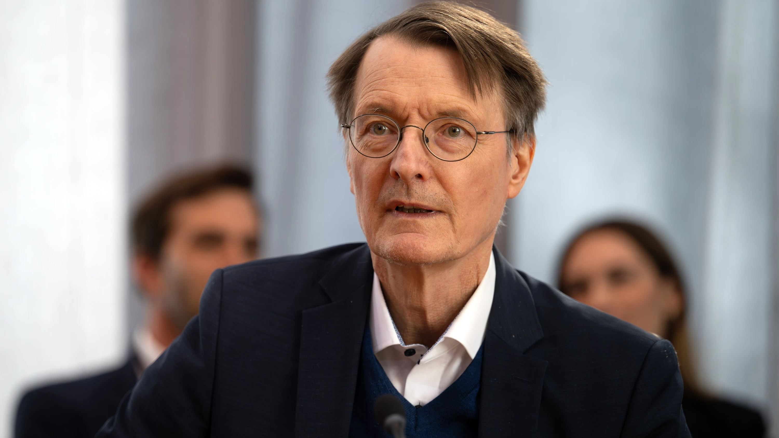 Deutschland-Liveblog: Lauterbach: Renten für Gutverdiener deckeln