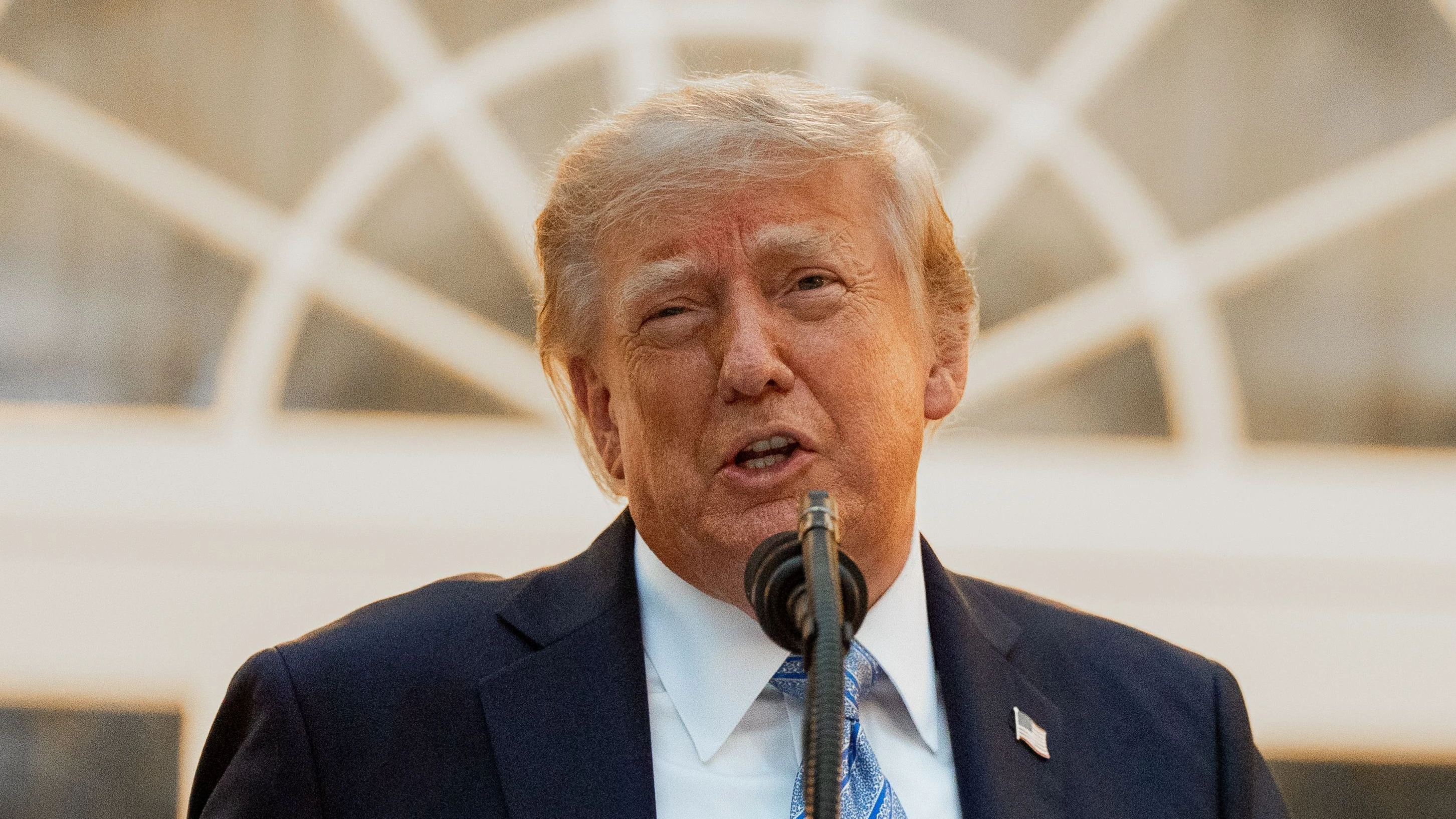 USA unter Trump: Republikanische Abgeordnete attackiert Trump