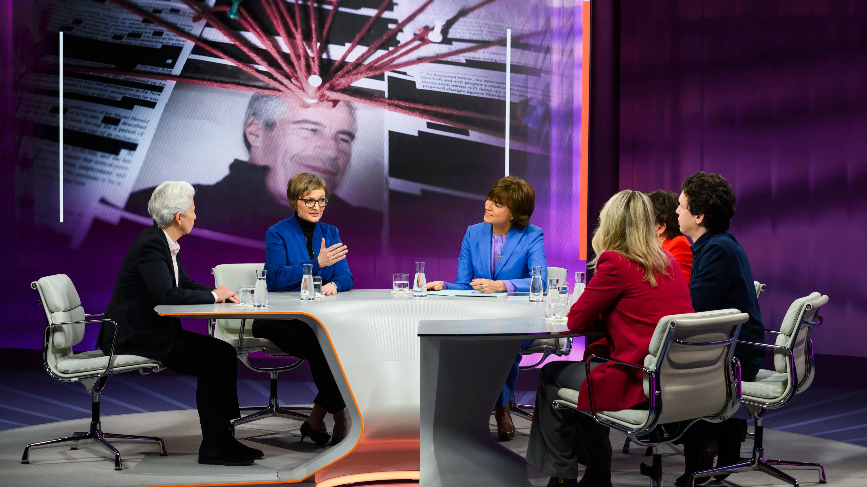 TV-Kritik: Maybrit Illner: „Die Mächtigen glauben, sie seien unantastbar“