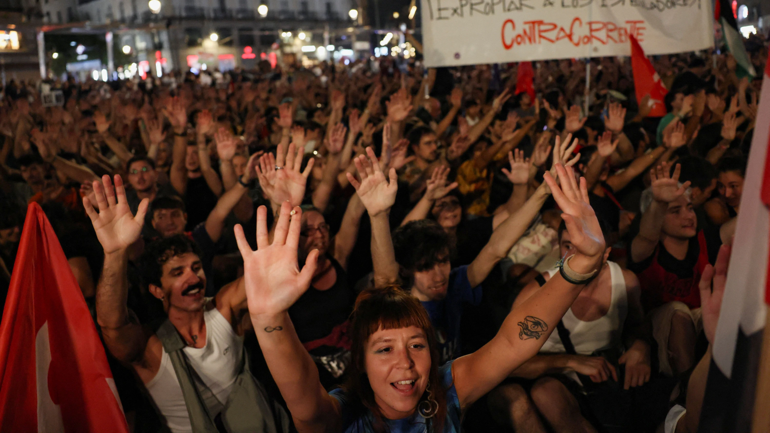 SPanien: Zehntausende protestieren gegen Zwangsräumung von 87-Jähriger in Madrid