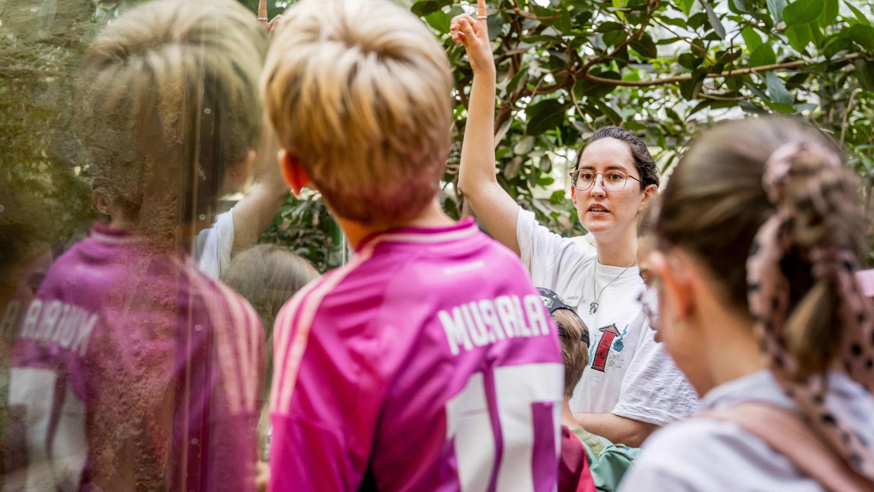 Ferienprogramm im Zoo: Was Kinder von Kapuzineräffchen lernen können Ferienprogramm im Zoo: Was Kinder von Kapuzineräffchen lernen können