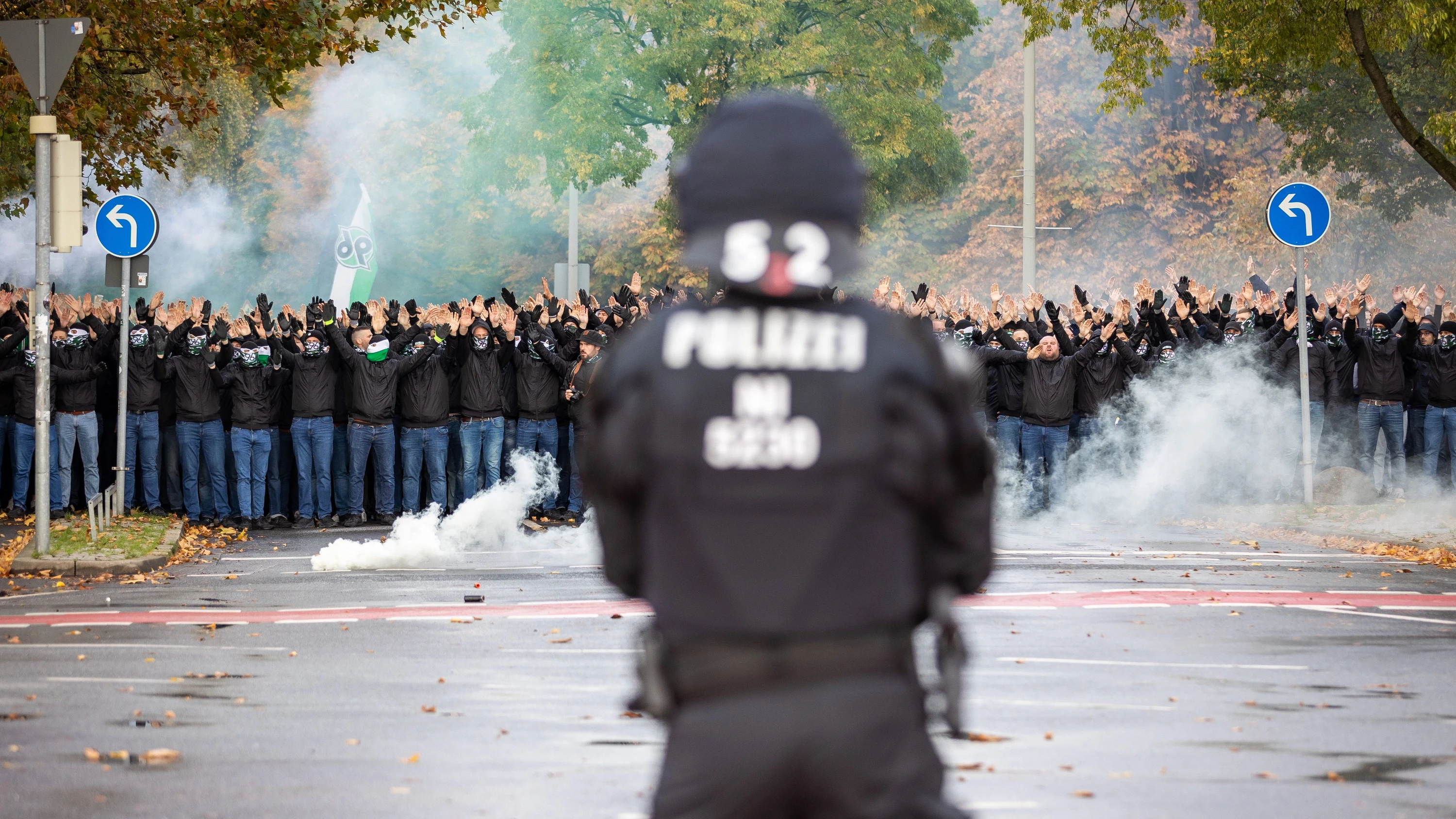 Fußball und Sicherheit: Angebot zur Abrüstung
