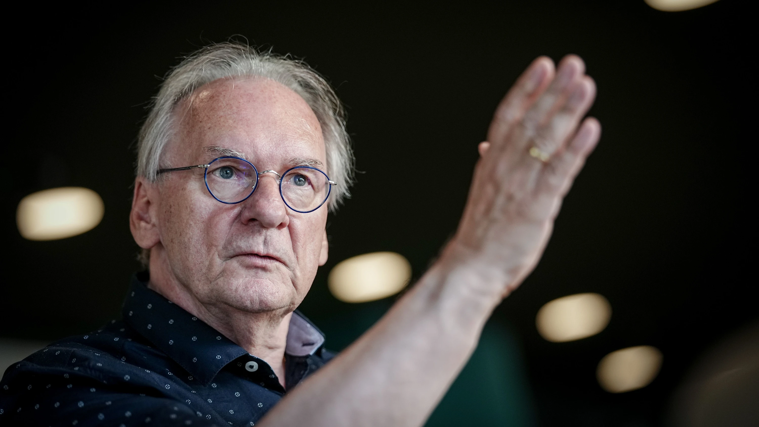 Deutschland-Liveblog: Haseloff macht westdeutsche Medien für Aufstieg der AfD mitverantwortlich