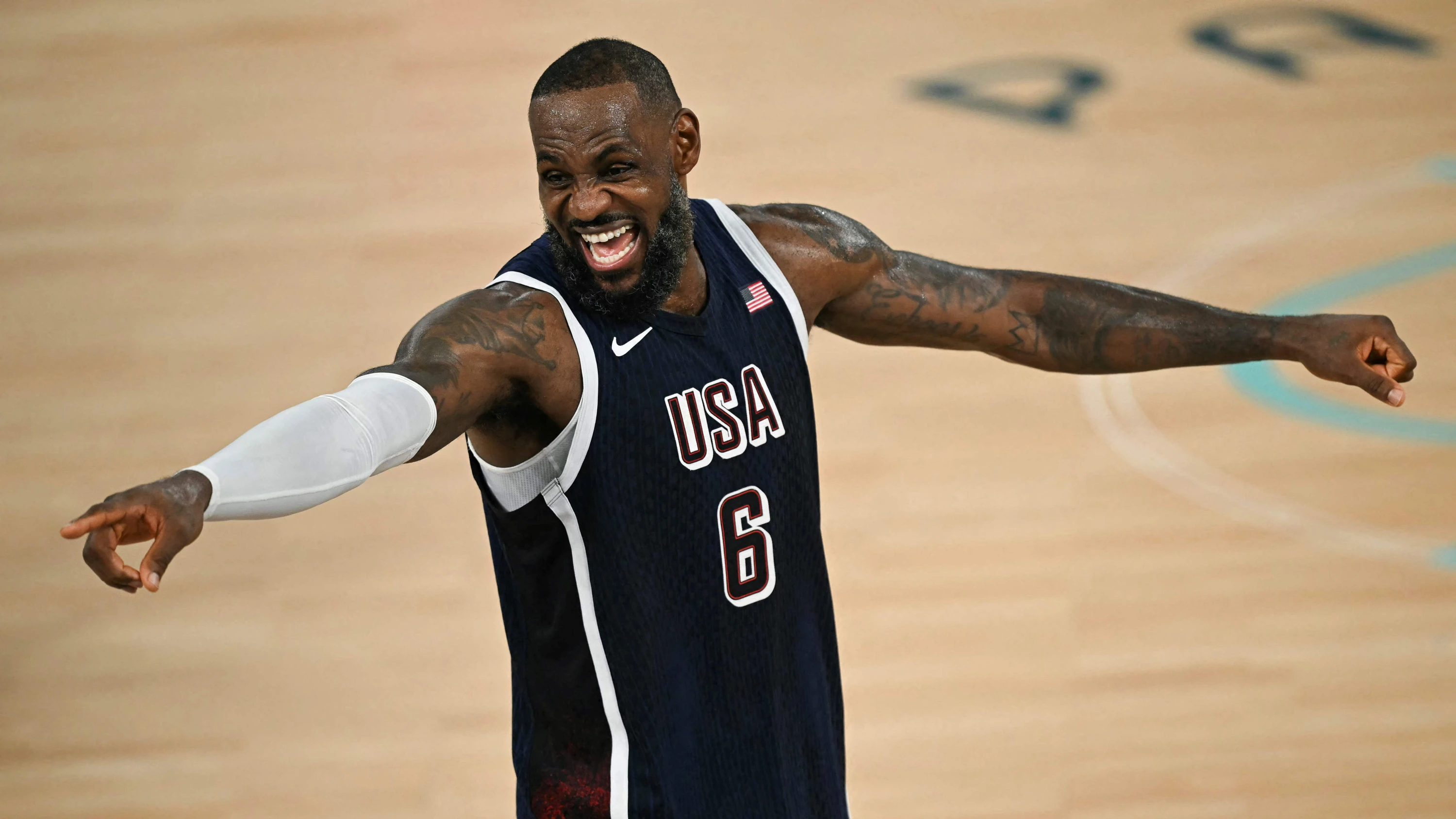 Bild: „Ich dachte, ich wäre fertig“: NBA-Star LeBron James wechselt nach Philadelphia