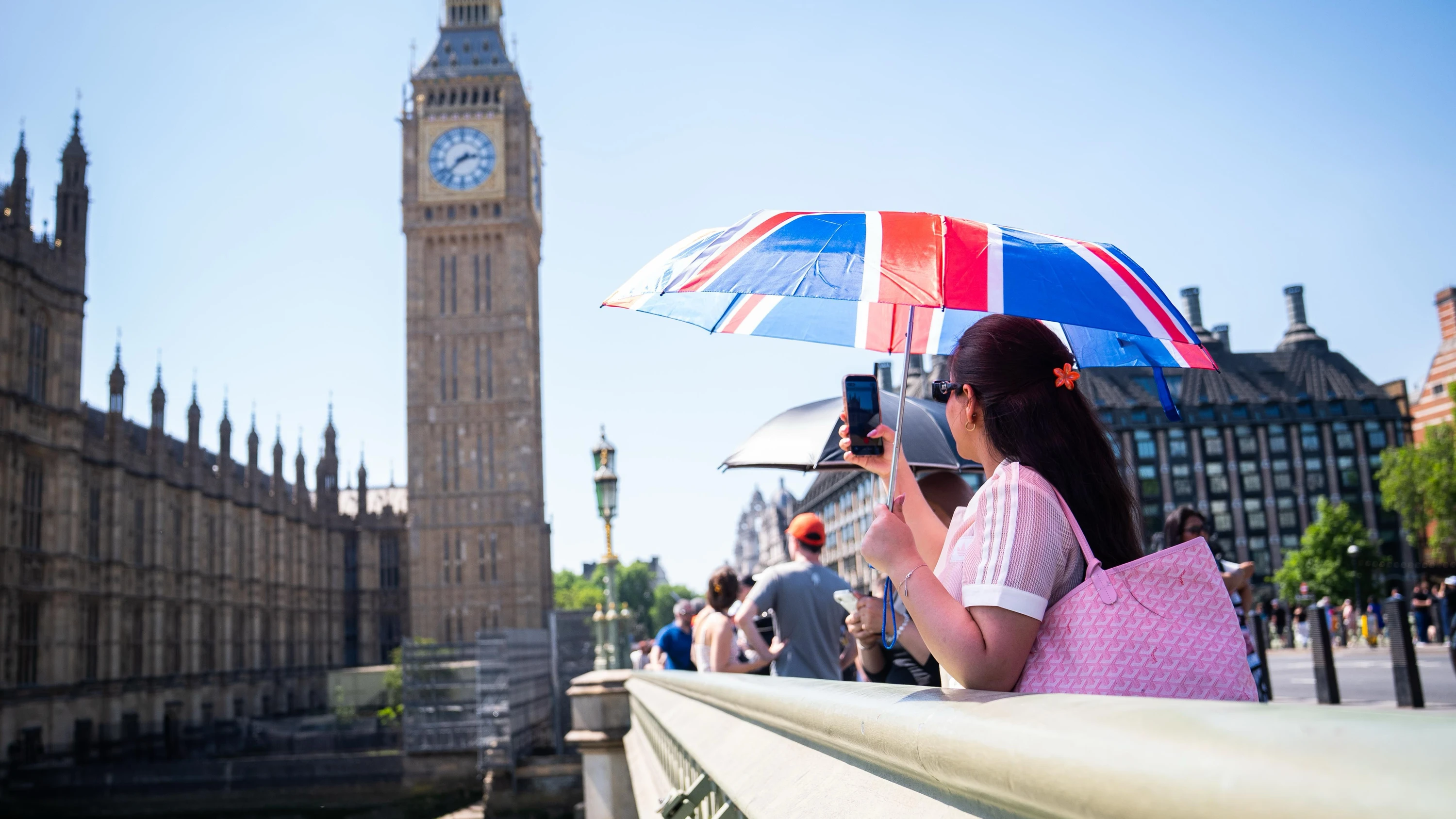 Hitzewelle in Europa: Frankreich und England erleben historische Hitze im Mai