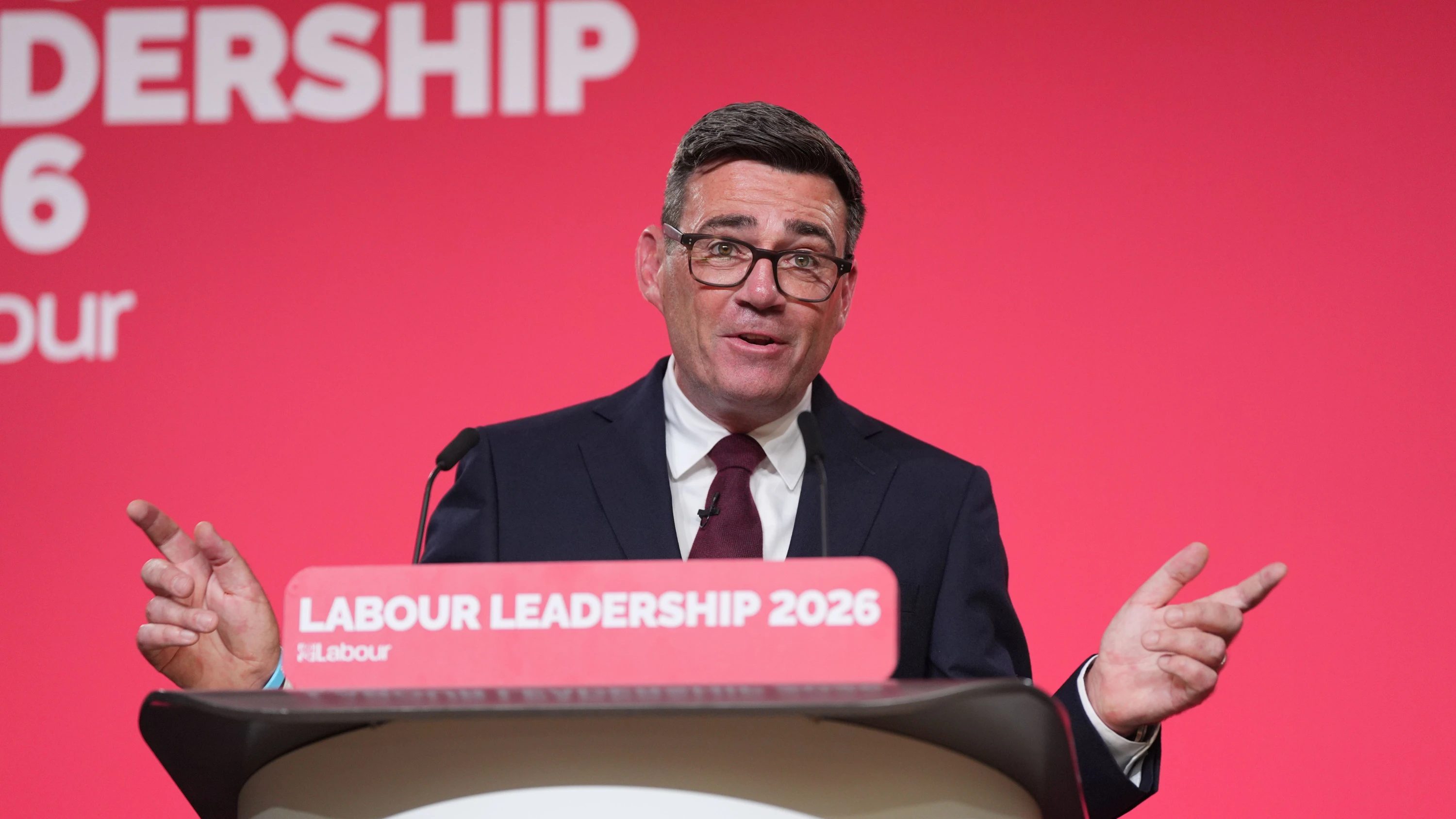 Neuer Premierminister: Mit Burnham gegen Thatcher Neuer Premierminister: Mit Burnham gegen Thatcher