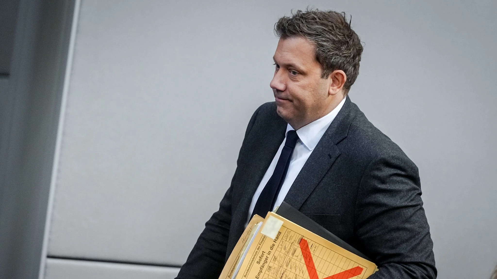 Finanzlücke: Bund will trotz Staatsdefizit Länder und Kommunen finanziell unterstützen