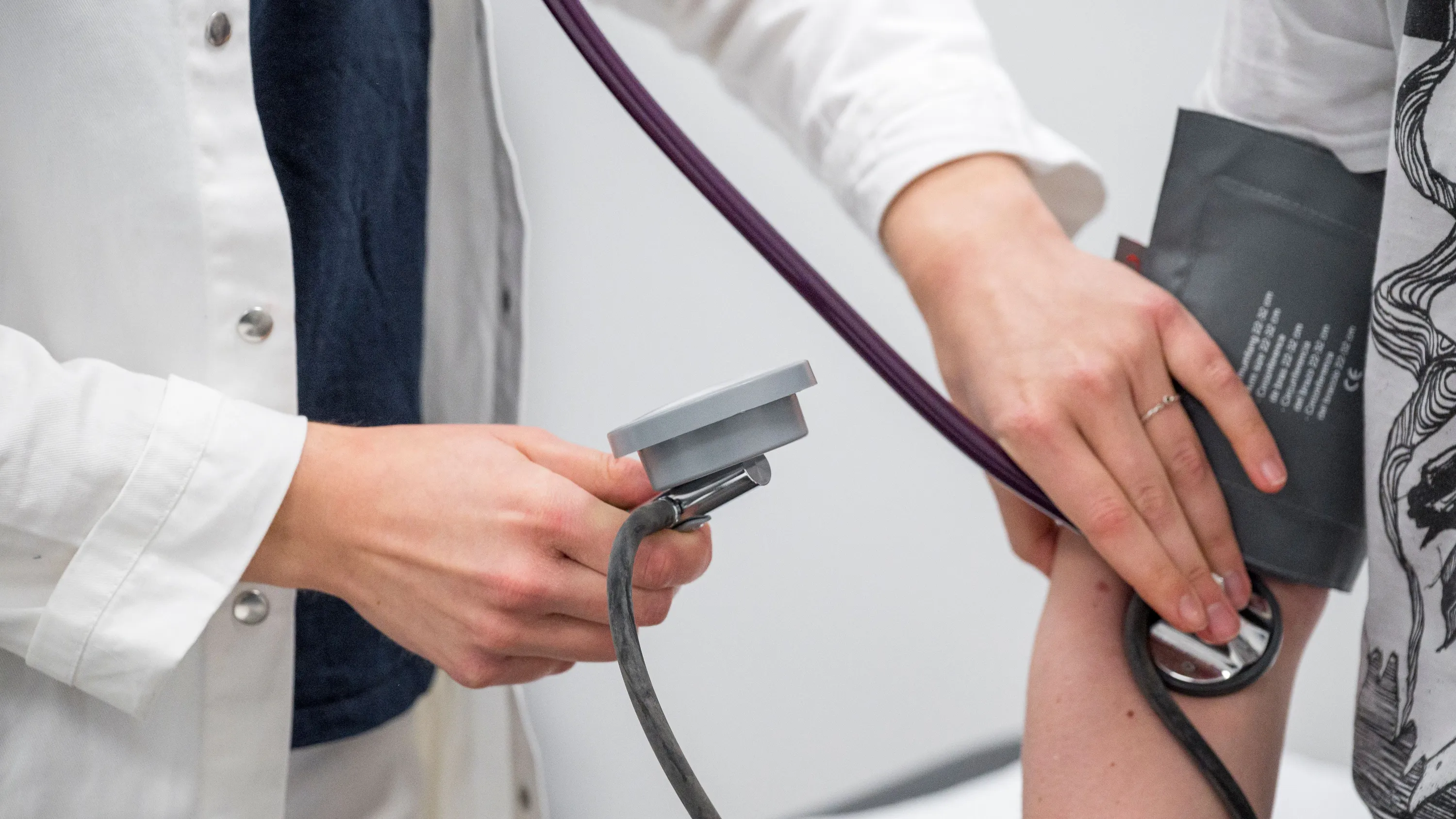 Gesundheitsversorgung: Kassenärzte warnen vor längeren Wartezeiten auf Arzttermine