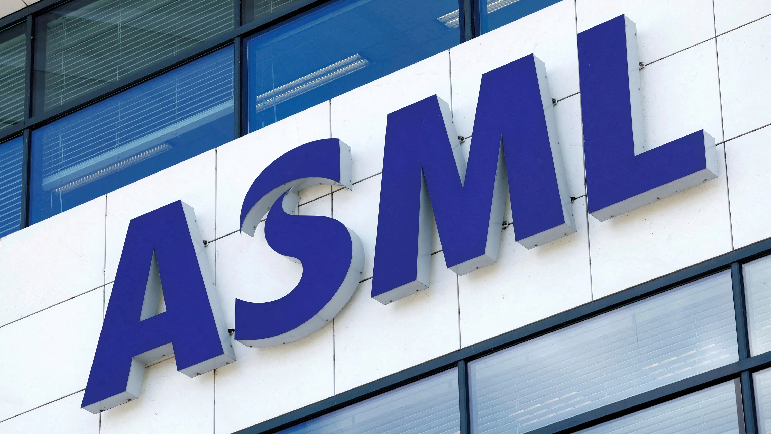 ASML-Zentrale im südniederländischen Veldhoven - Reuters
