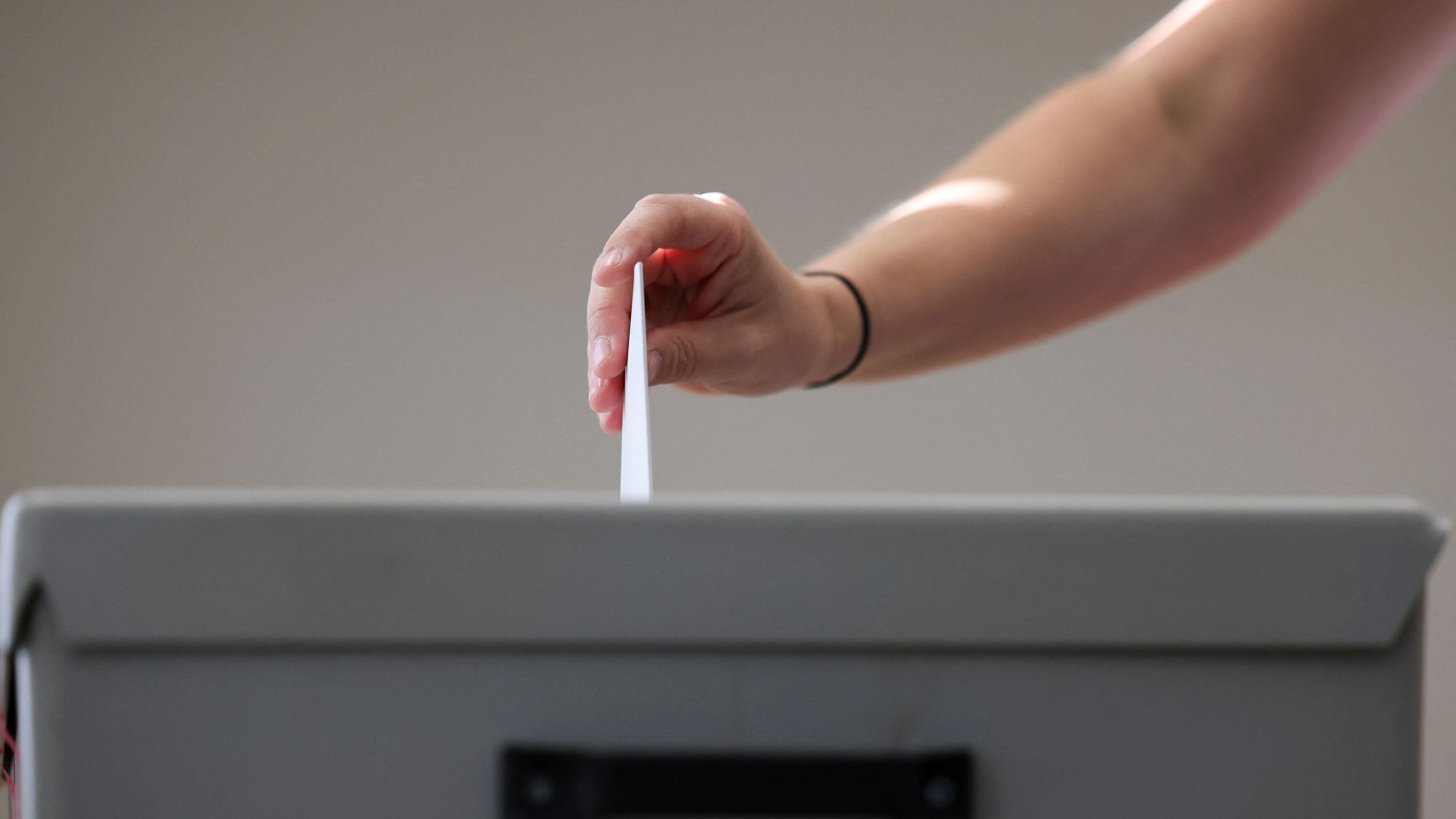 Bild: Liveblog zur Wahl in Sachsen-Anhalt: Wahllokale in Sachsen-Anhalt haben geöffnet