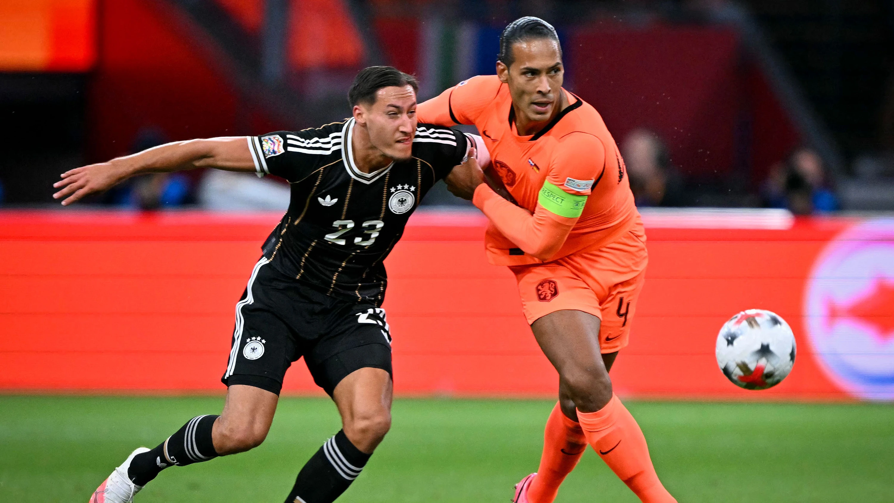 Eintracht-Fußballer: Der sagenhafte Aufstieg des Younes Ebnoutalib