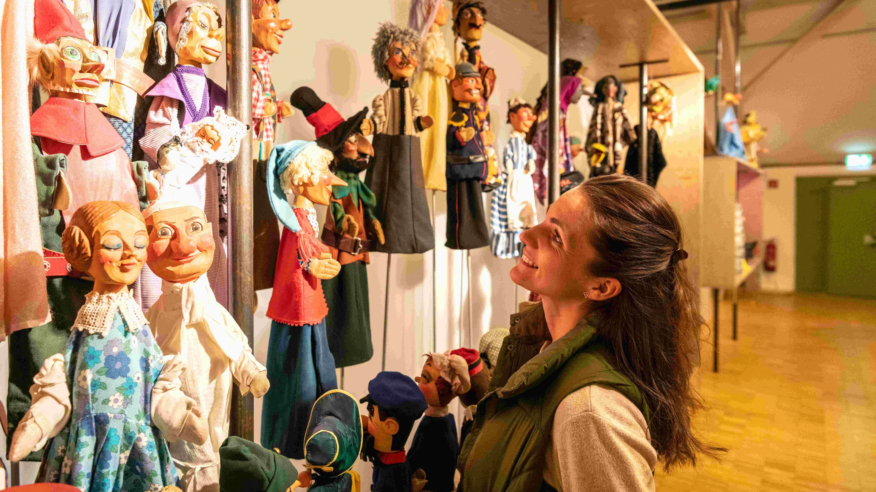 Museum zum Puppentheater: Dieses Theater passt in einen Koffer