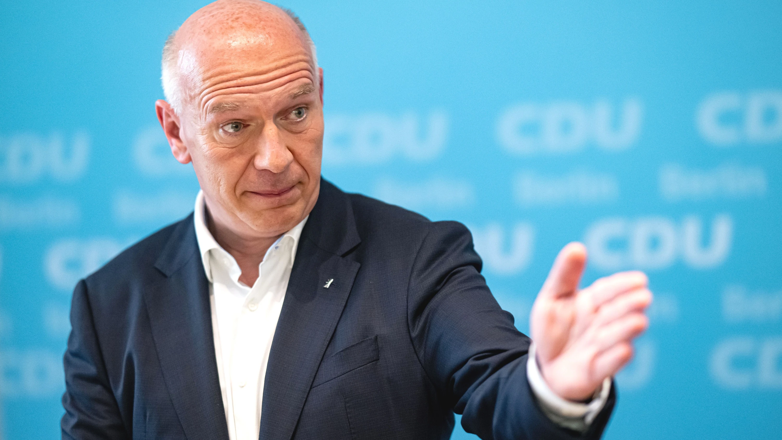 Deutschland-Liveblog: Berliner CDU legt nach Wegner-Rückzug zu