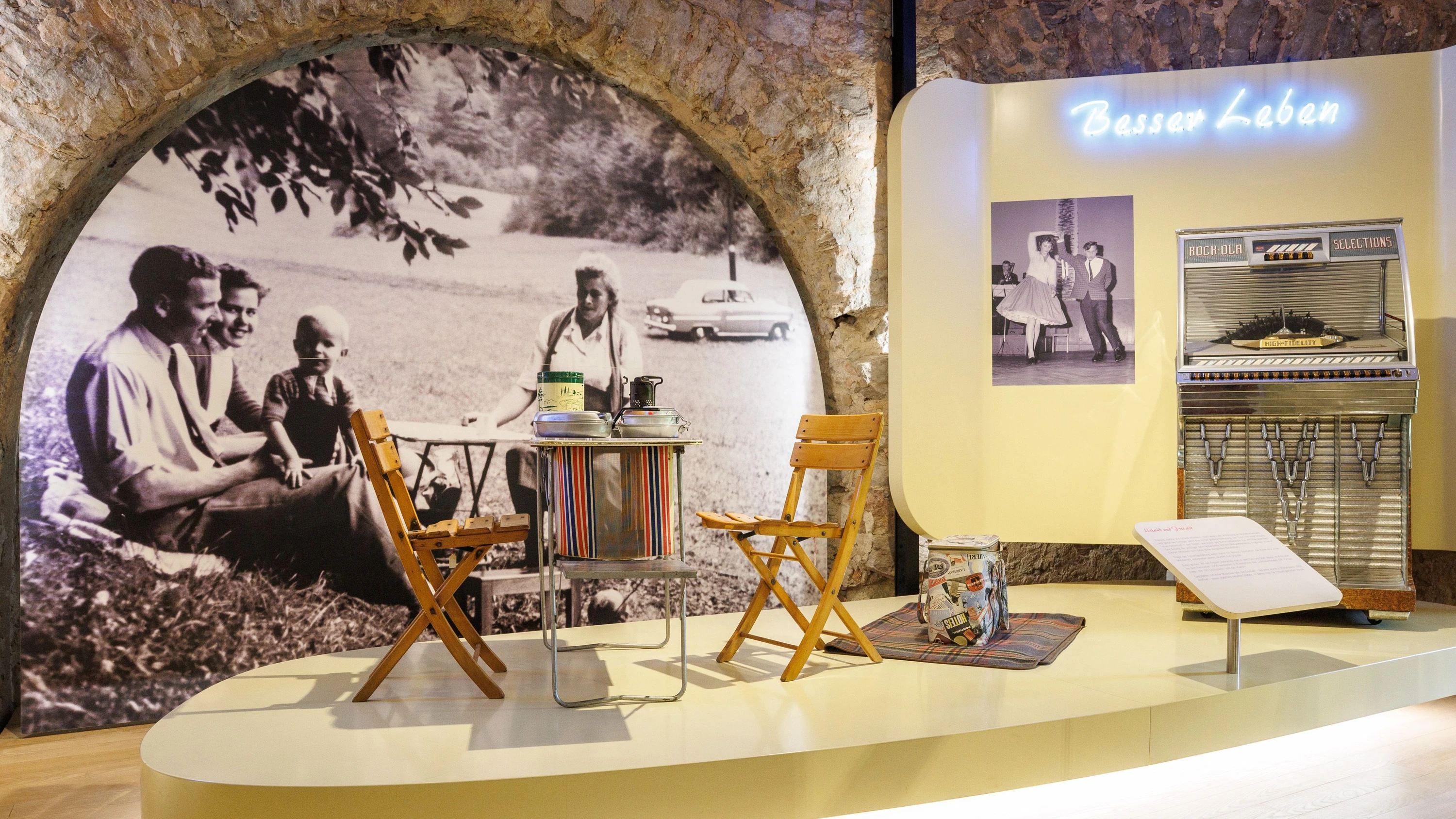 Bild: Jubiläumsausstellung: Rüsselsheimer Stadtgeschichte fängt nicht mit Opel an