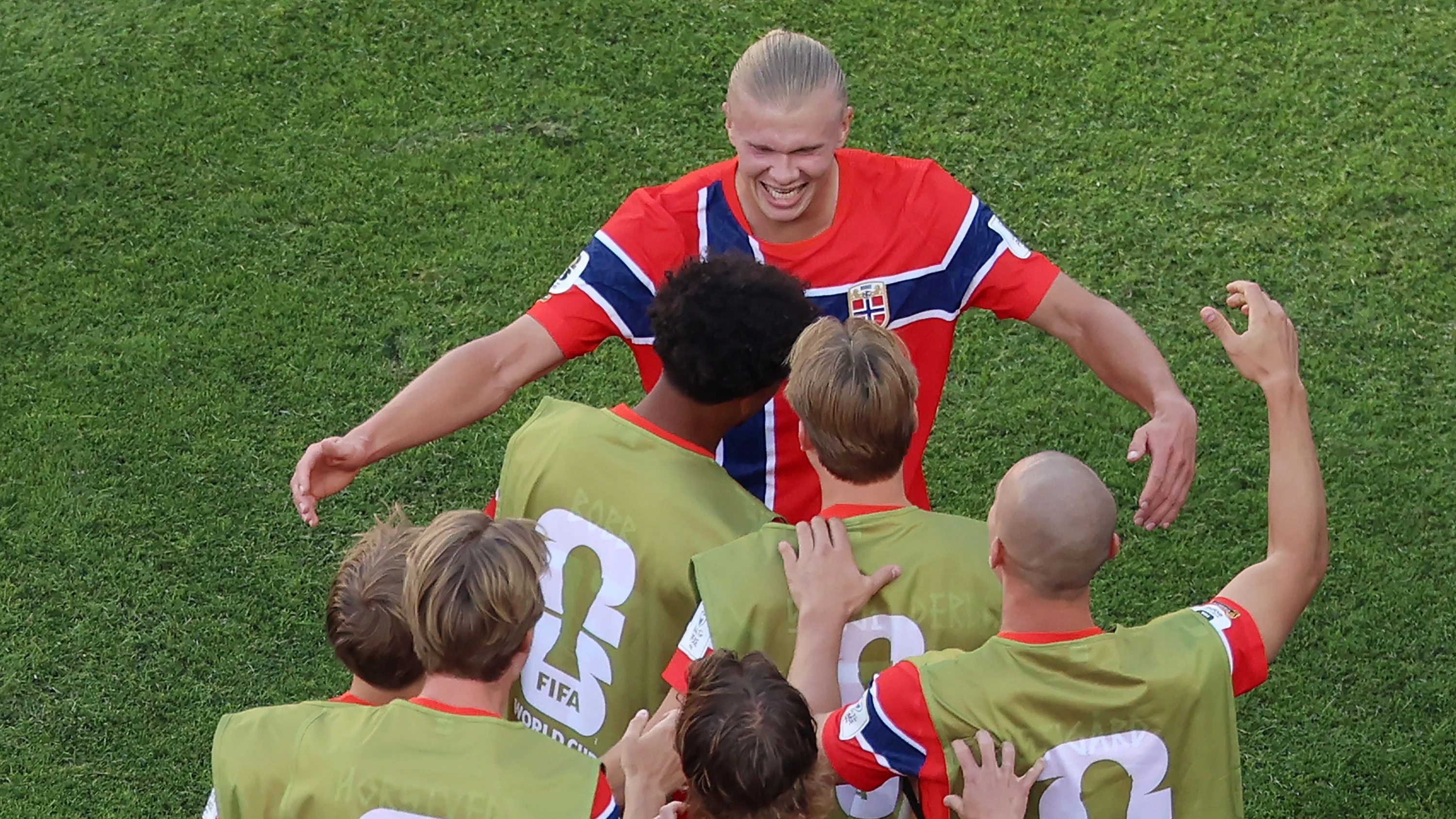 Haaland glänzt bei WM: „Er kommt Zlatan immer näher“