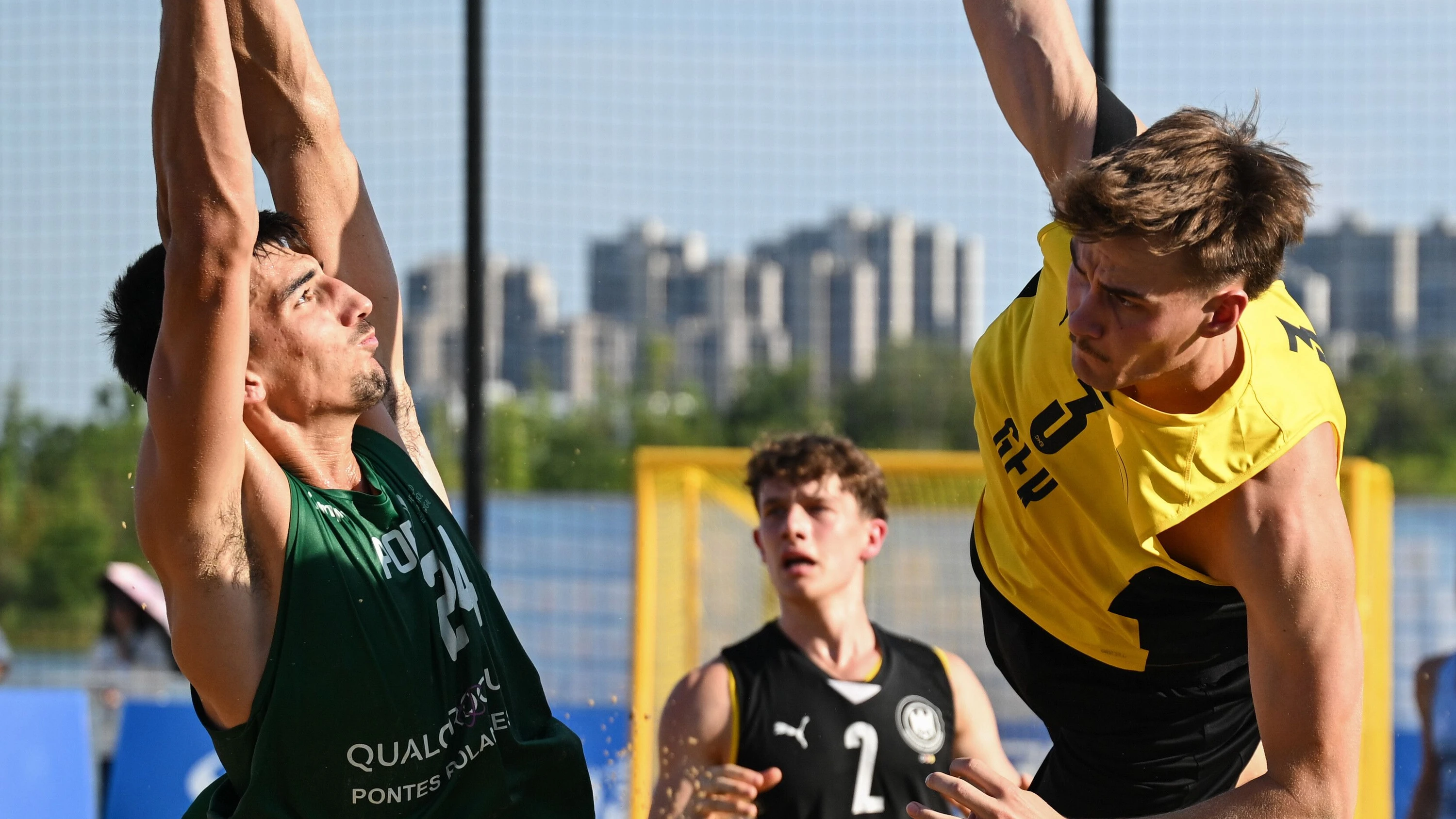 Weltmeister im Interview: „Beachhandball ist spektakulärer als Hallenhandball“