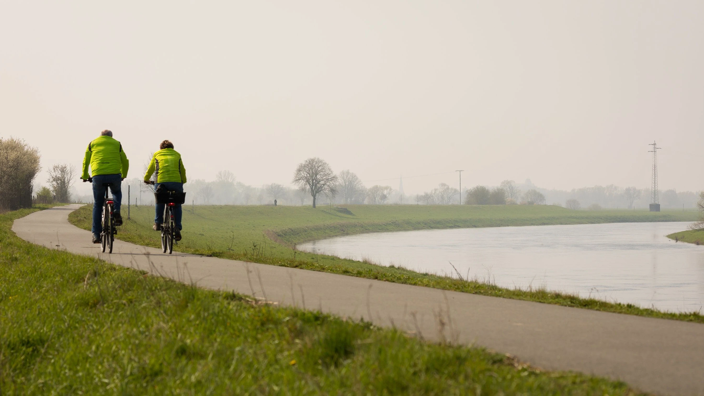 In See bei Höxter: Fast 40 Jahre vermisst: Identität von toter Frau geklärt